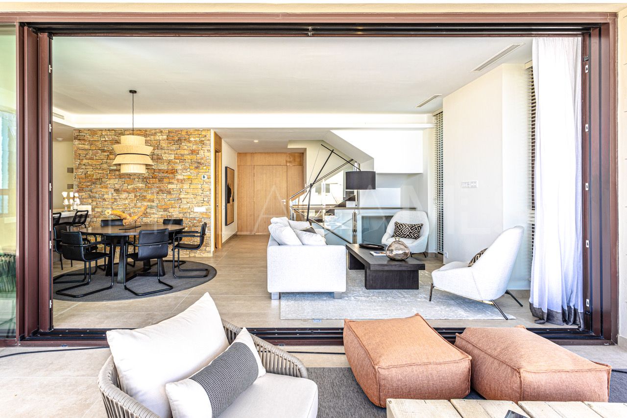4 bedrooms Benahavis villa for sale
