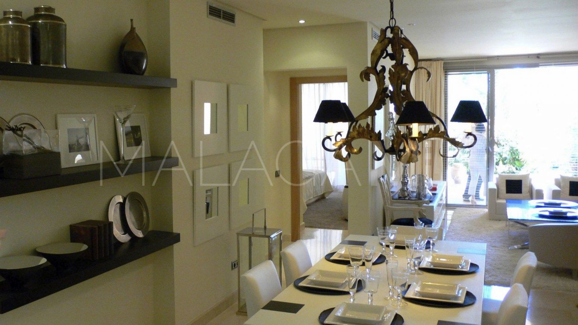 Appartement rez de chaussée for sale in Mansion Club