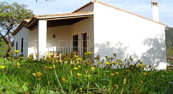 Villa de 14 dormitorios en venta en Almonaster la Real