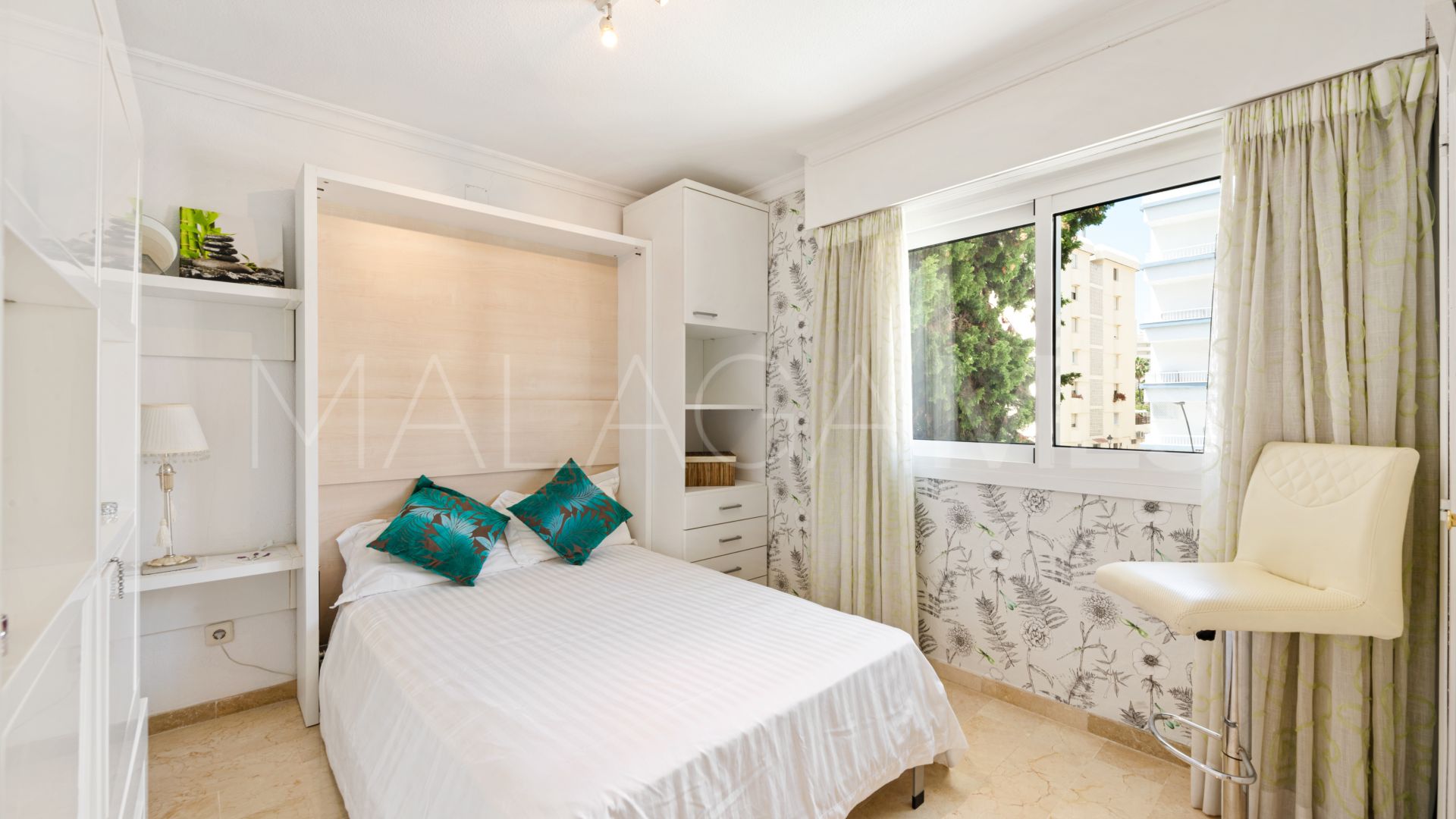 Buy apartment in Marbella Centro