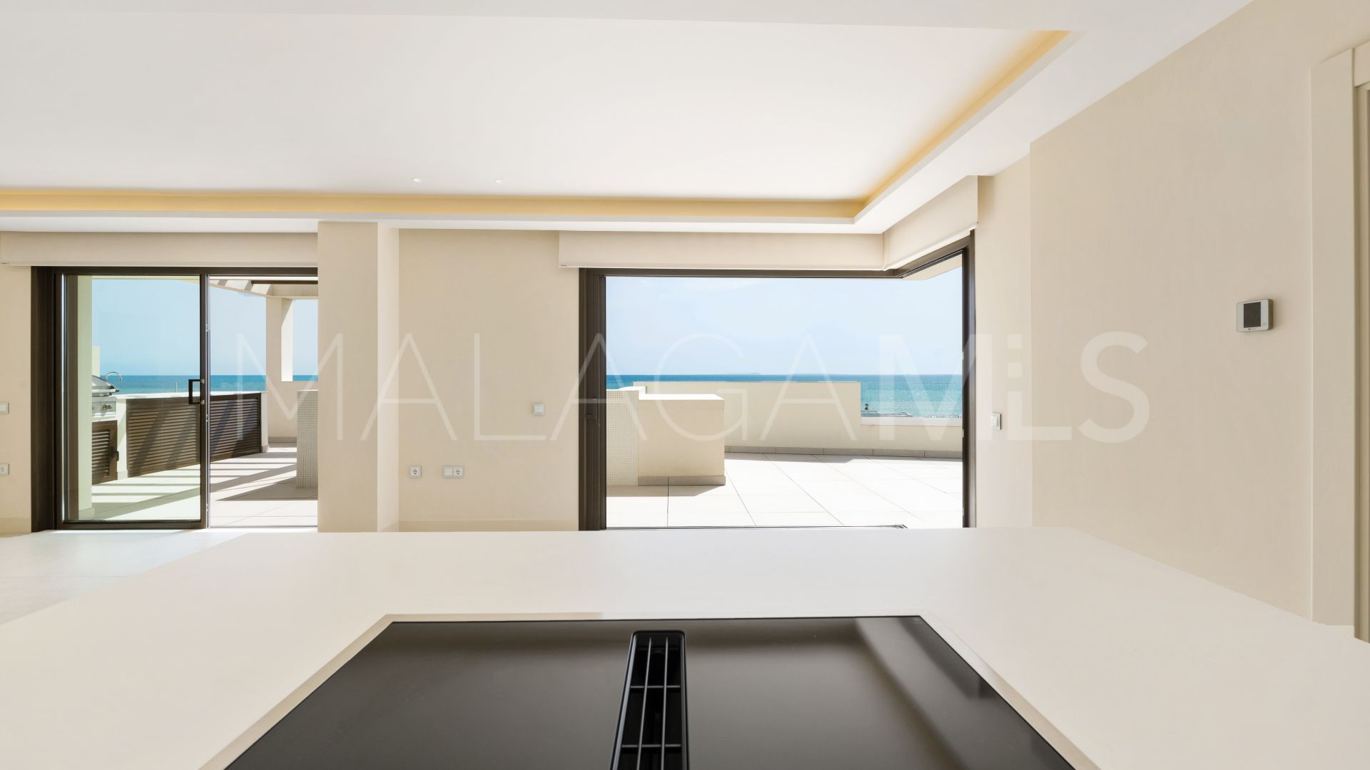 Atico for sale with 4 bedrooms in Velaya