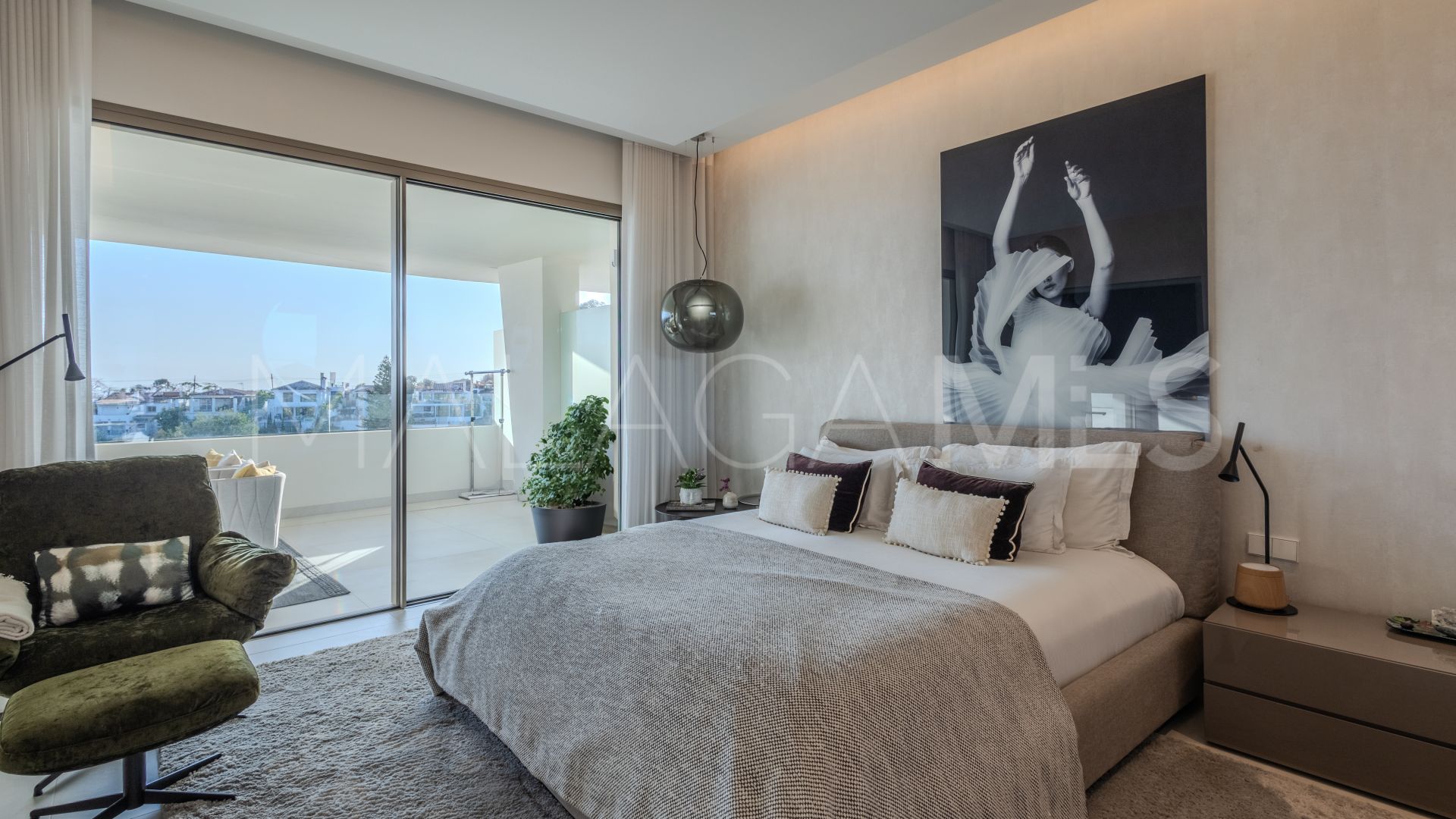 For sale Nueva Andalucia semi detached villa