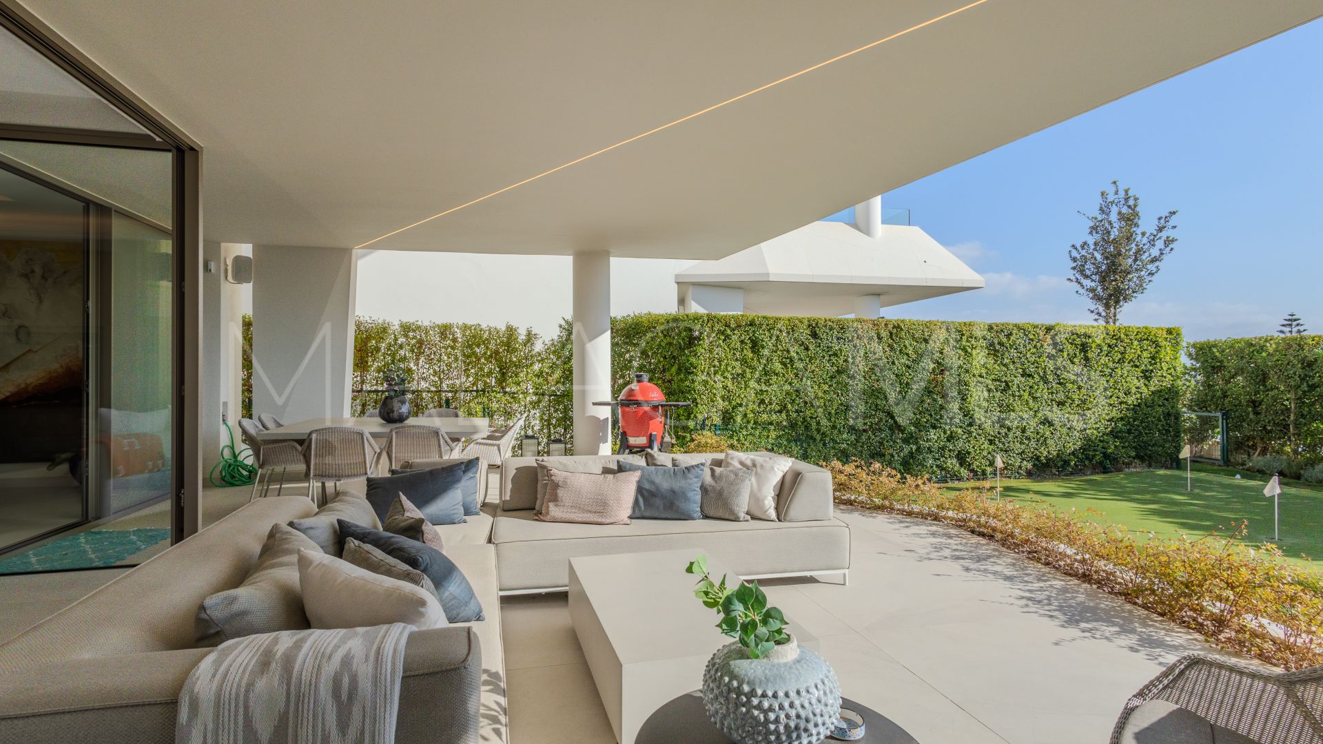 For sale Nueva Andalucia semi detached villa