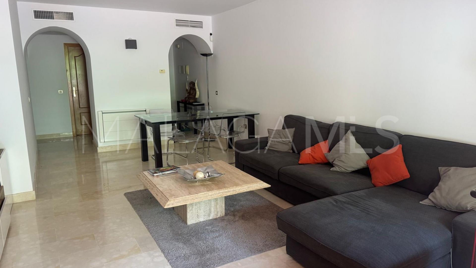 For sale Jardines de Albaicín ground floor apartment