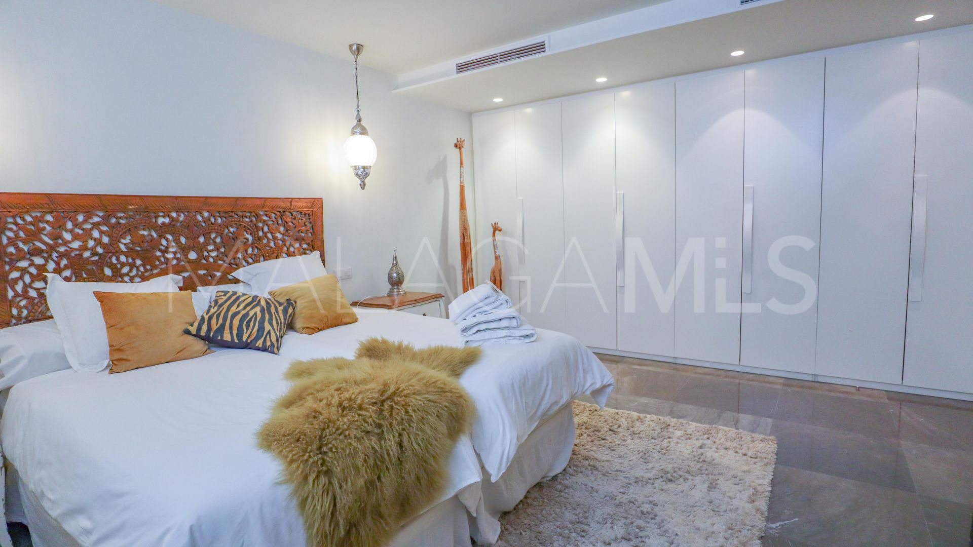 Villa for sale in Rocio de Nagüeles