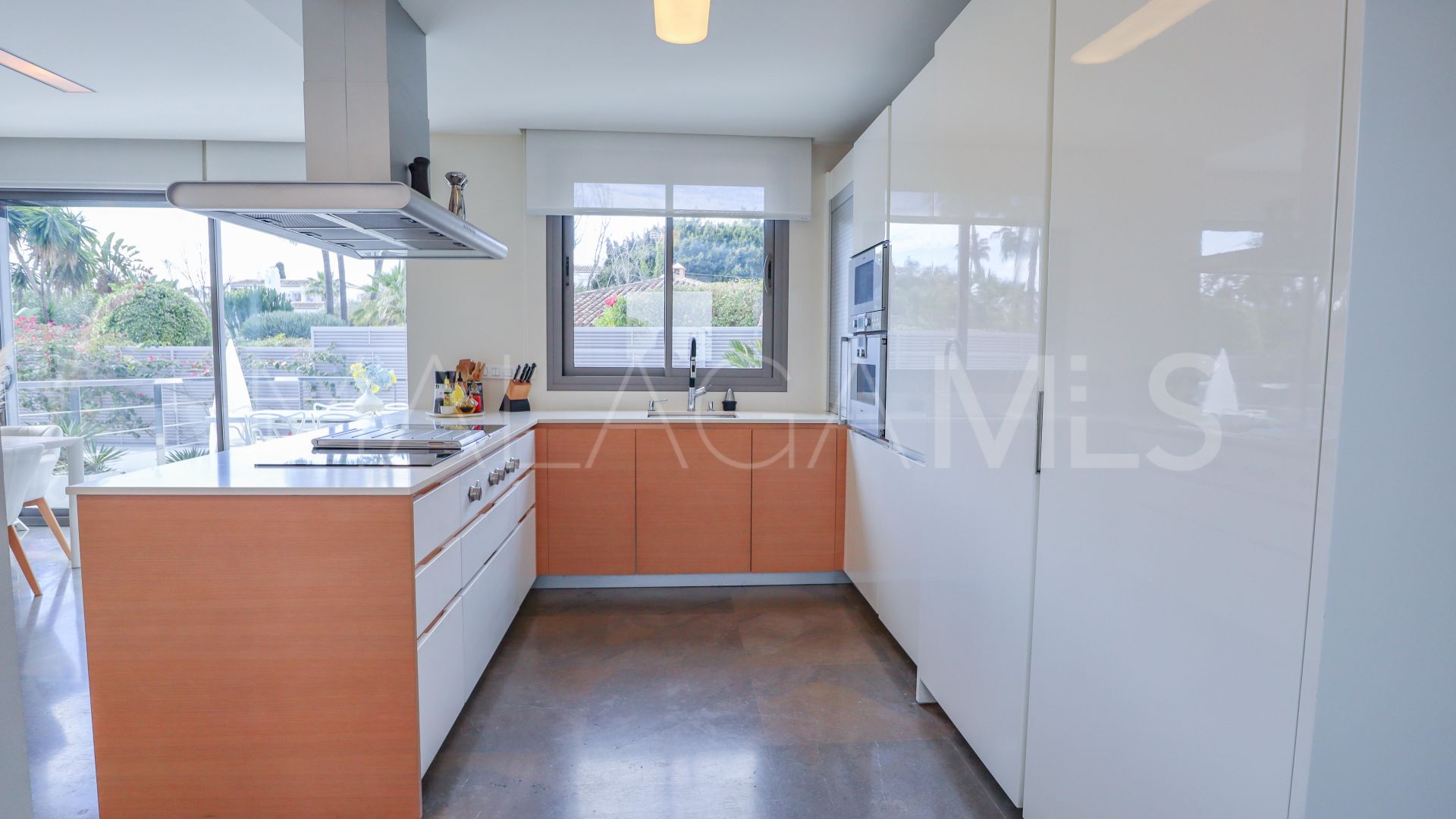Villa for sale in Rocio de Nagüeles