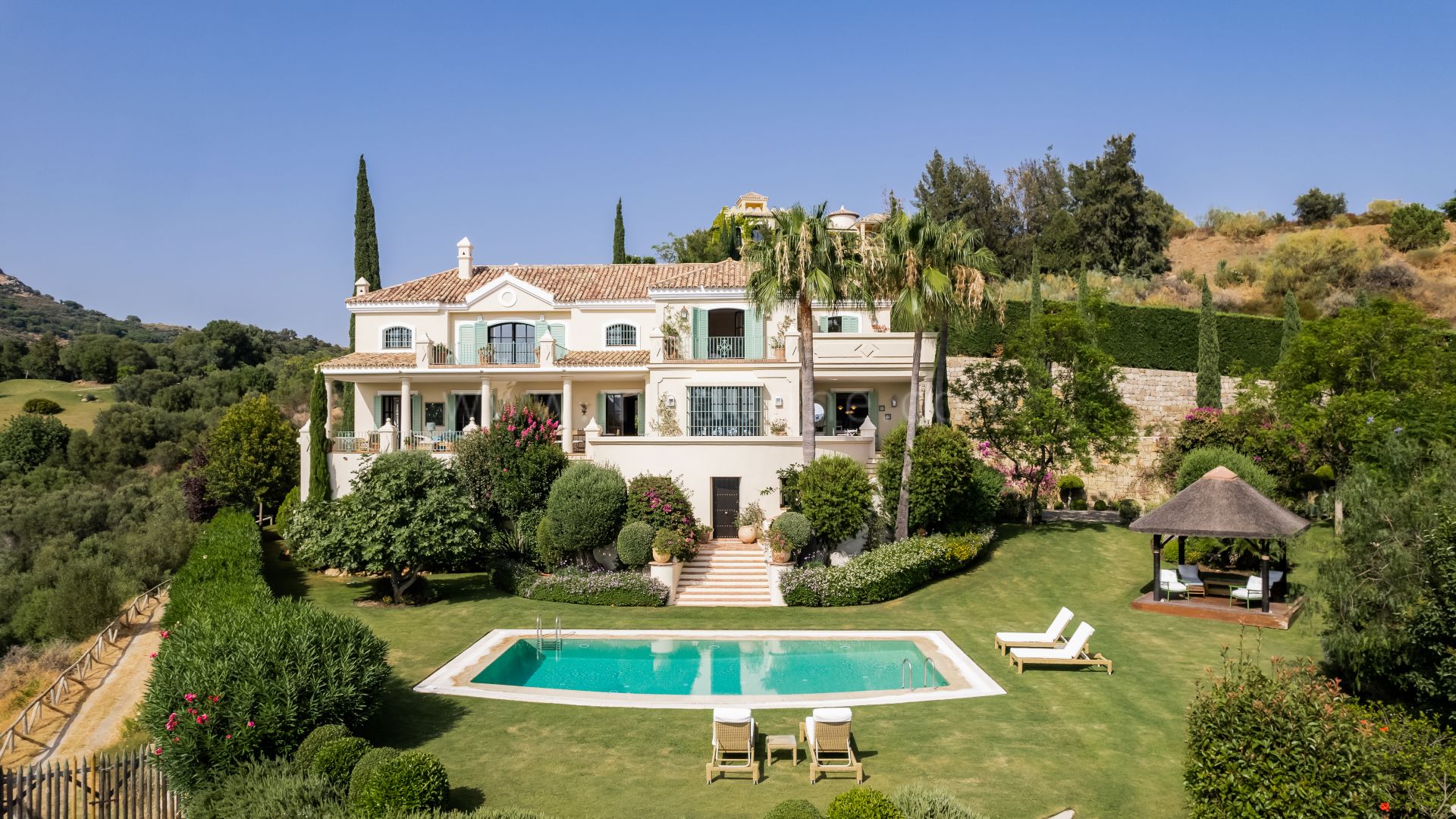 Villa with Panoramic Sea Views in Marbella Club Golf Resort