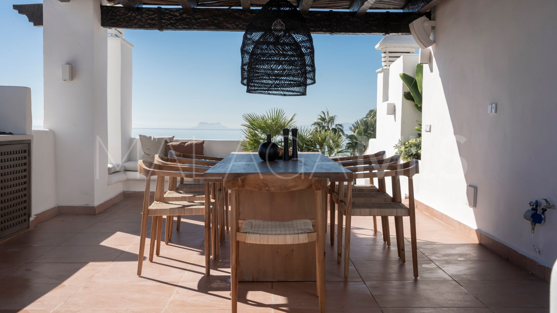 Appartement terrasse for sale in Alcazaba Beach