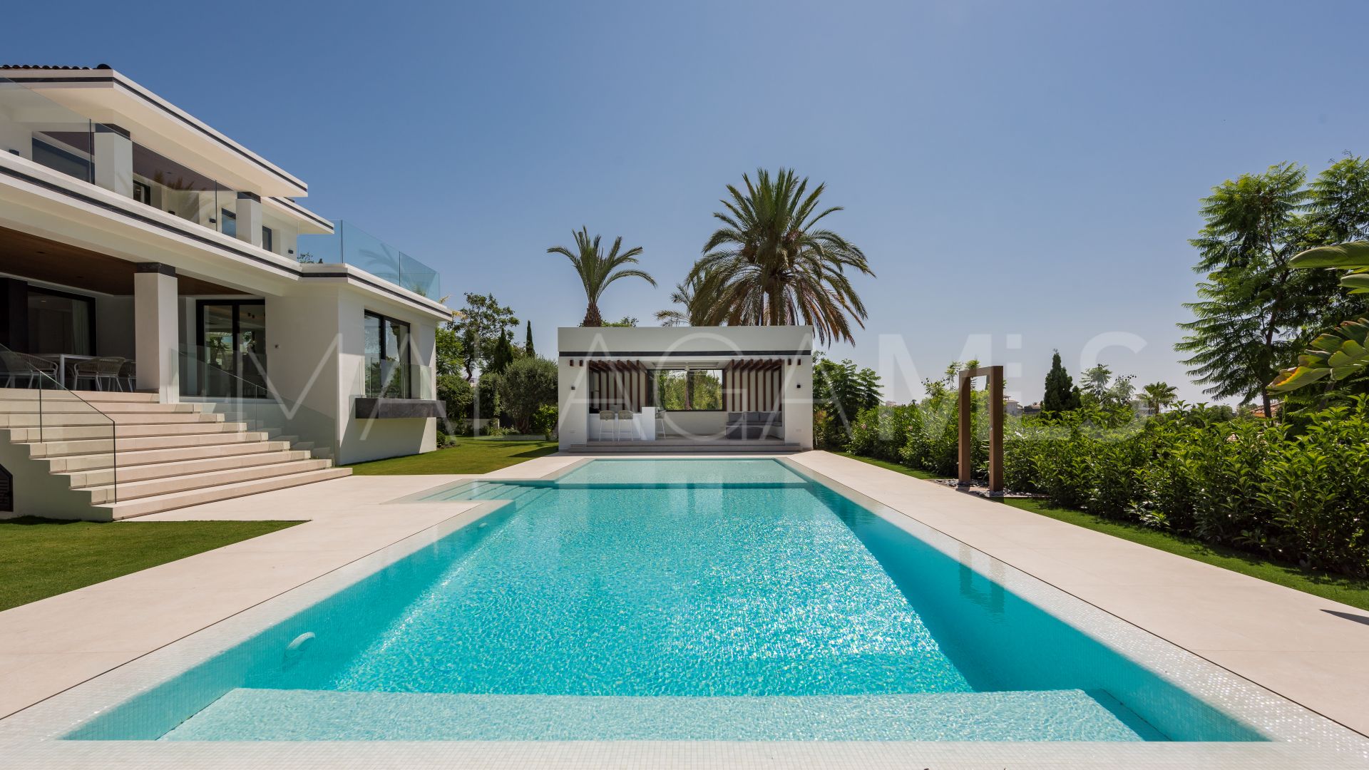 For sale villa in Los Flamingos Golf