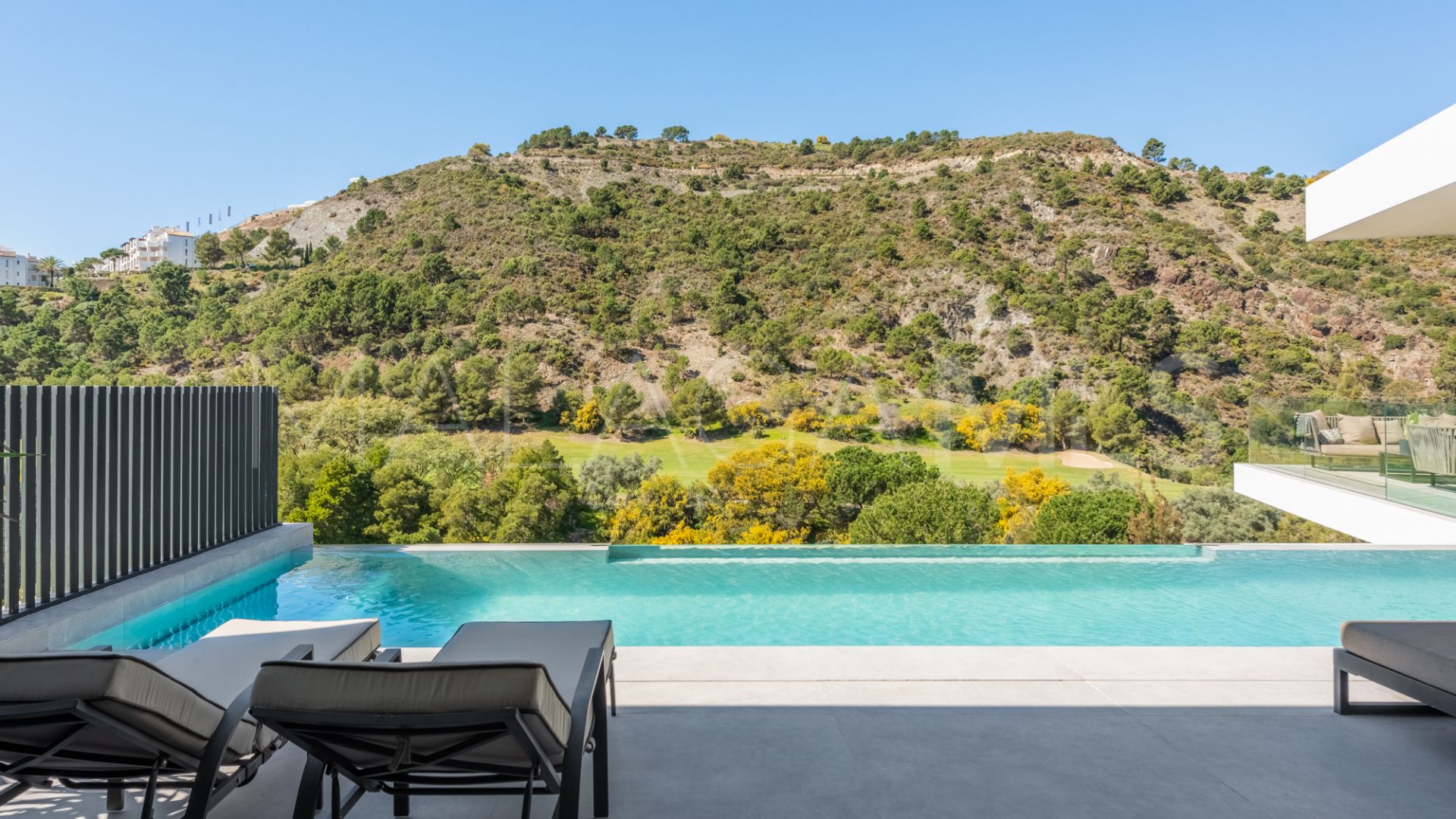 Villa for sale with 4 bedrooms in La Quinta