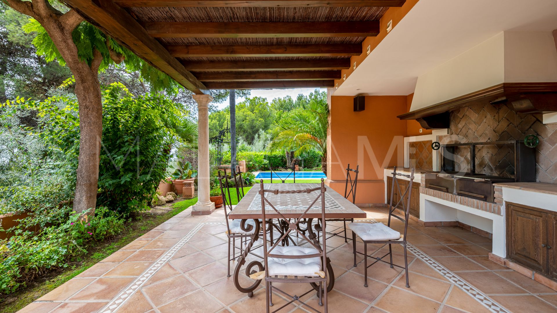 Villa with 4 bedrooms for sale in Altos Reales