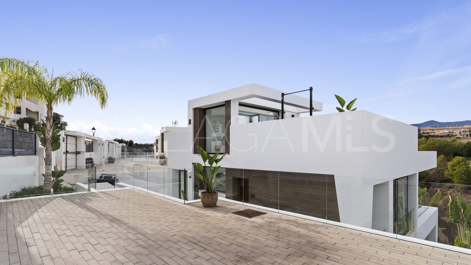 For sale villa in La Resina Golf
