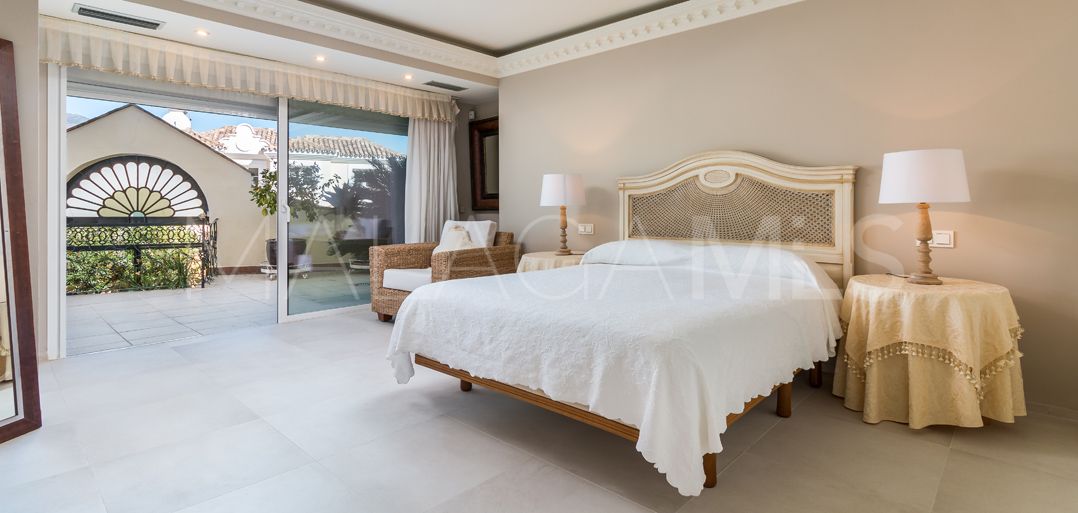 For sale Magna Marbella villa with 4 bedrooms