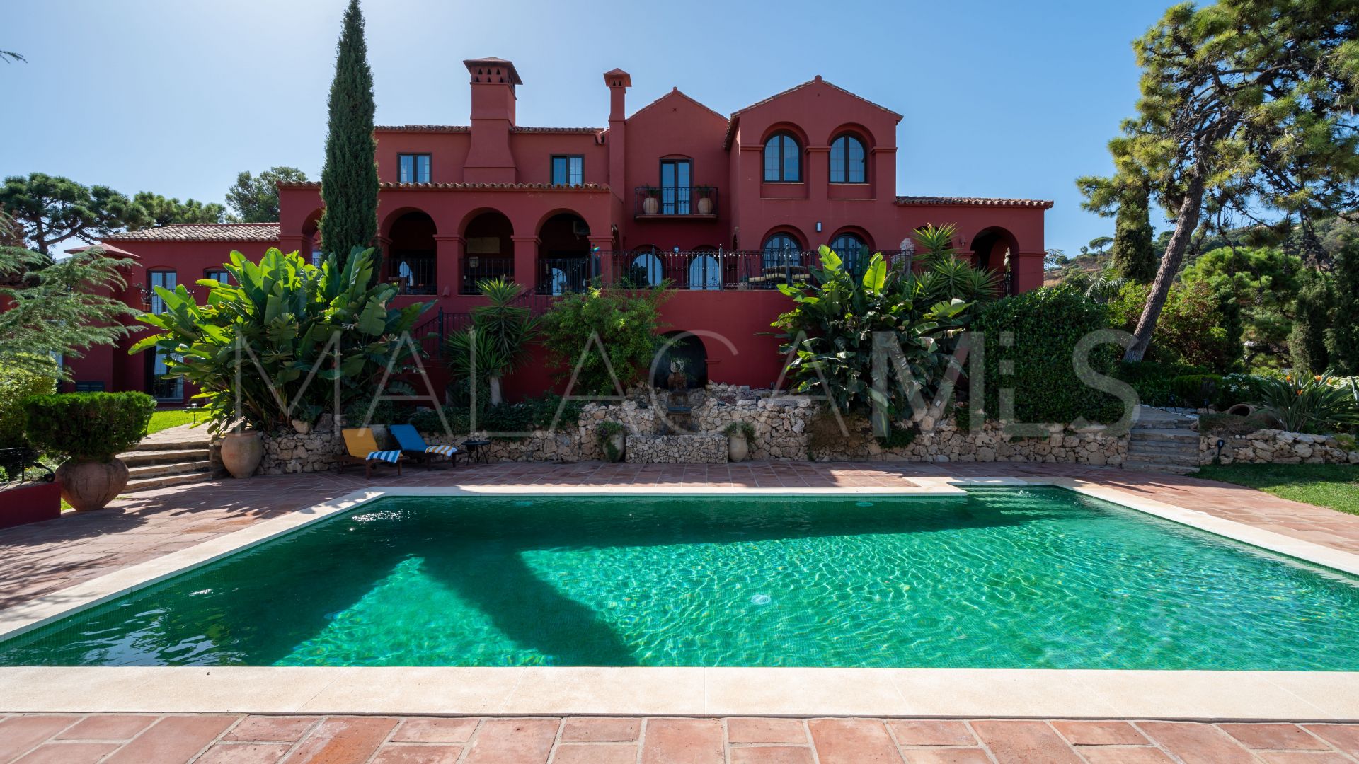 El Madroñal, villa for sale