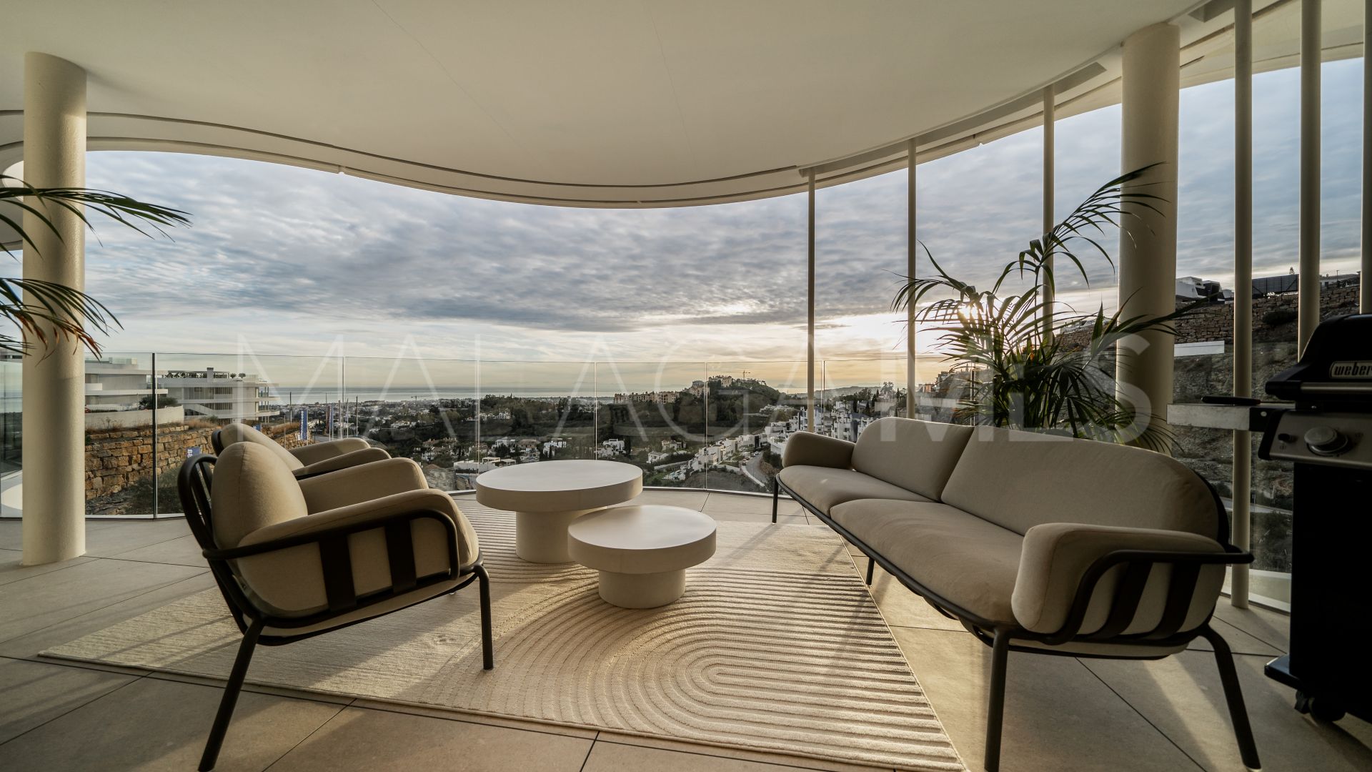 The View Marbella, apartamento a la venta de 3 bedrooms