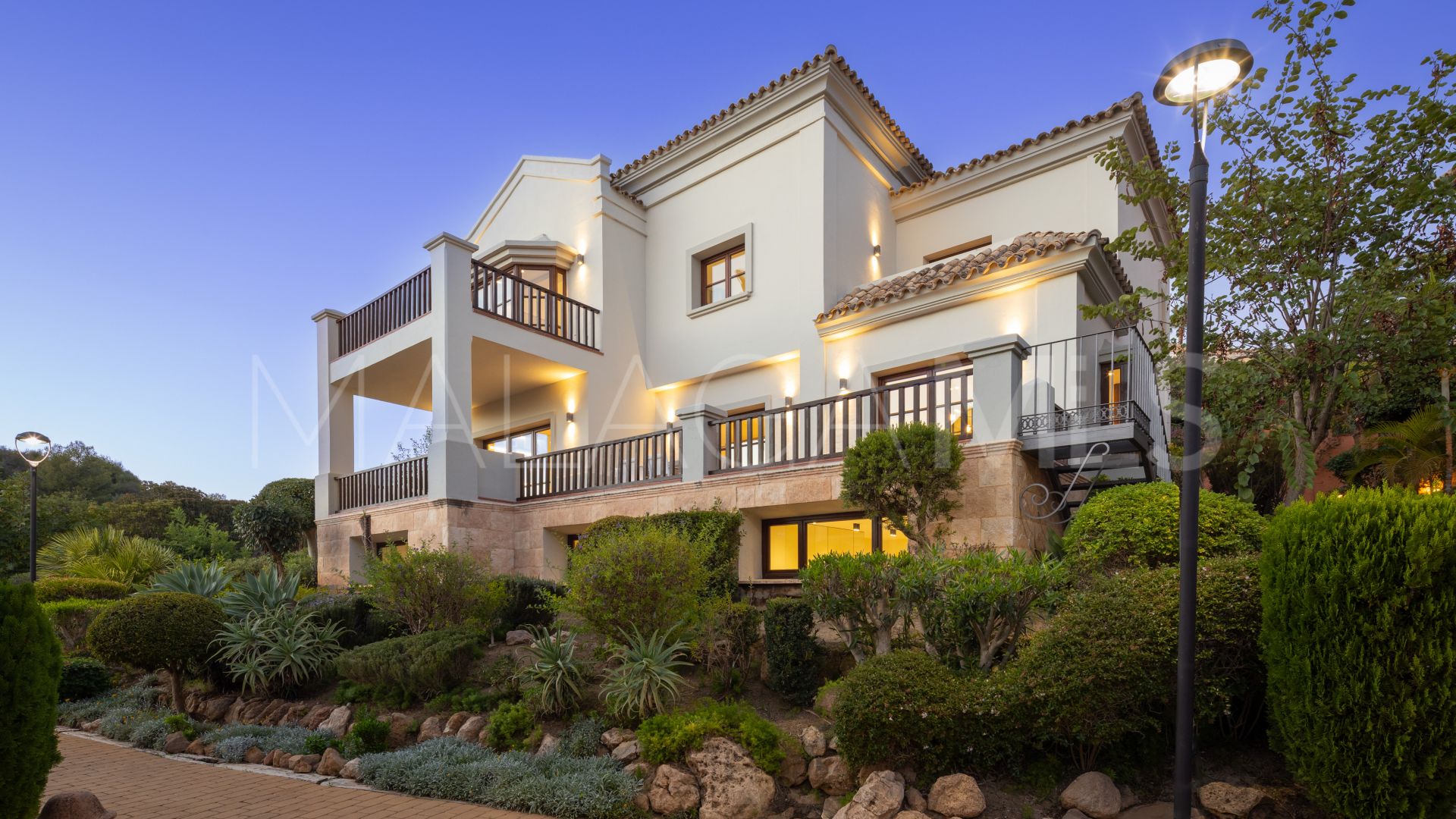 Maison de ville for sale in Marbella Golden Mile