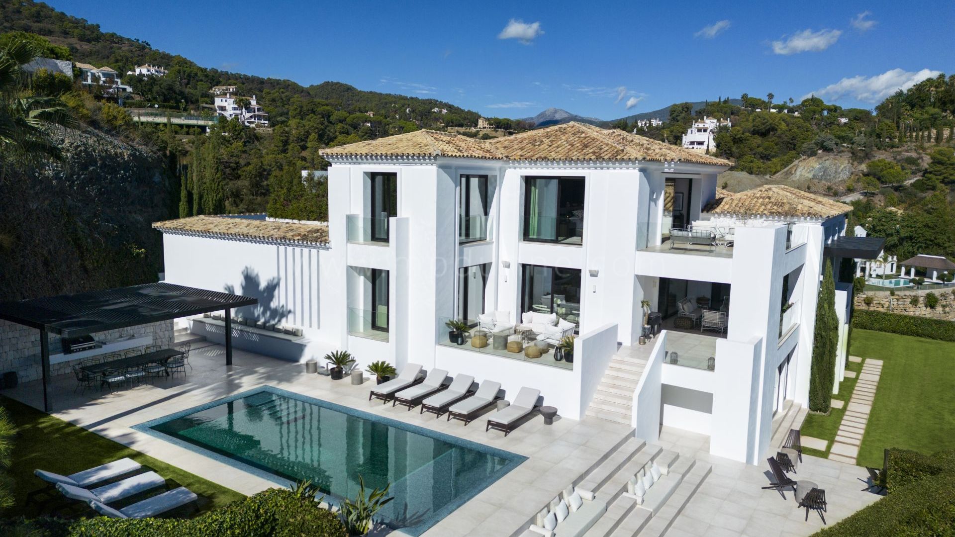 Oak Valley - Spectacular Sea Villa in El Madroñal, Benahavís