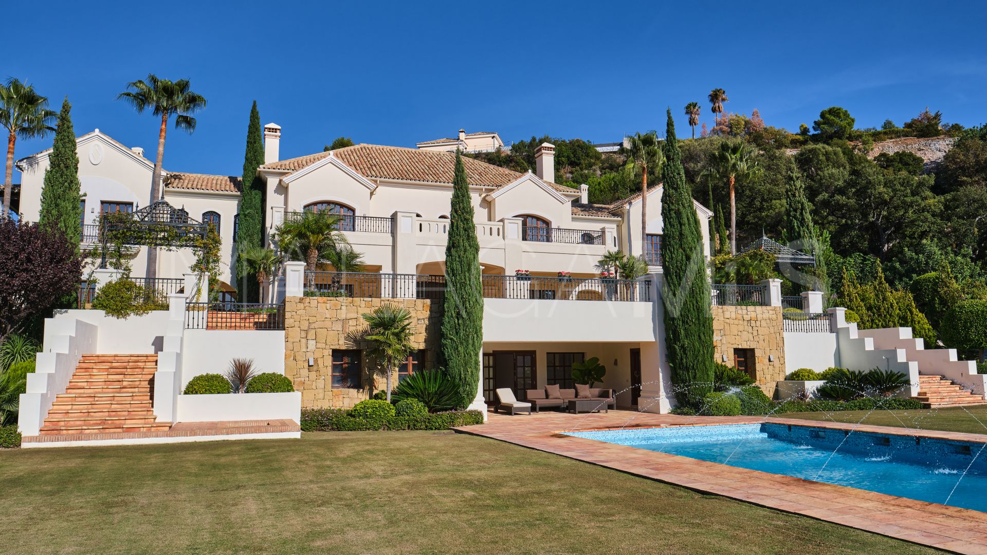 Villa for sale in La Zagaleta