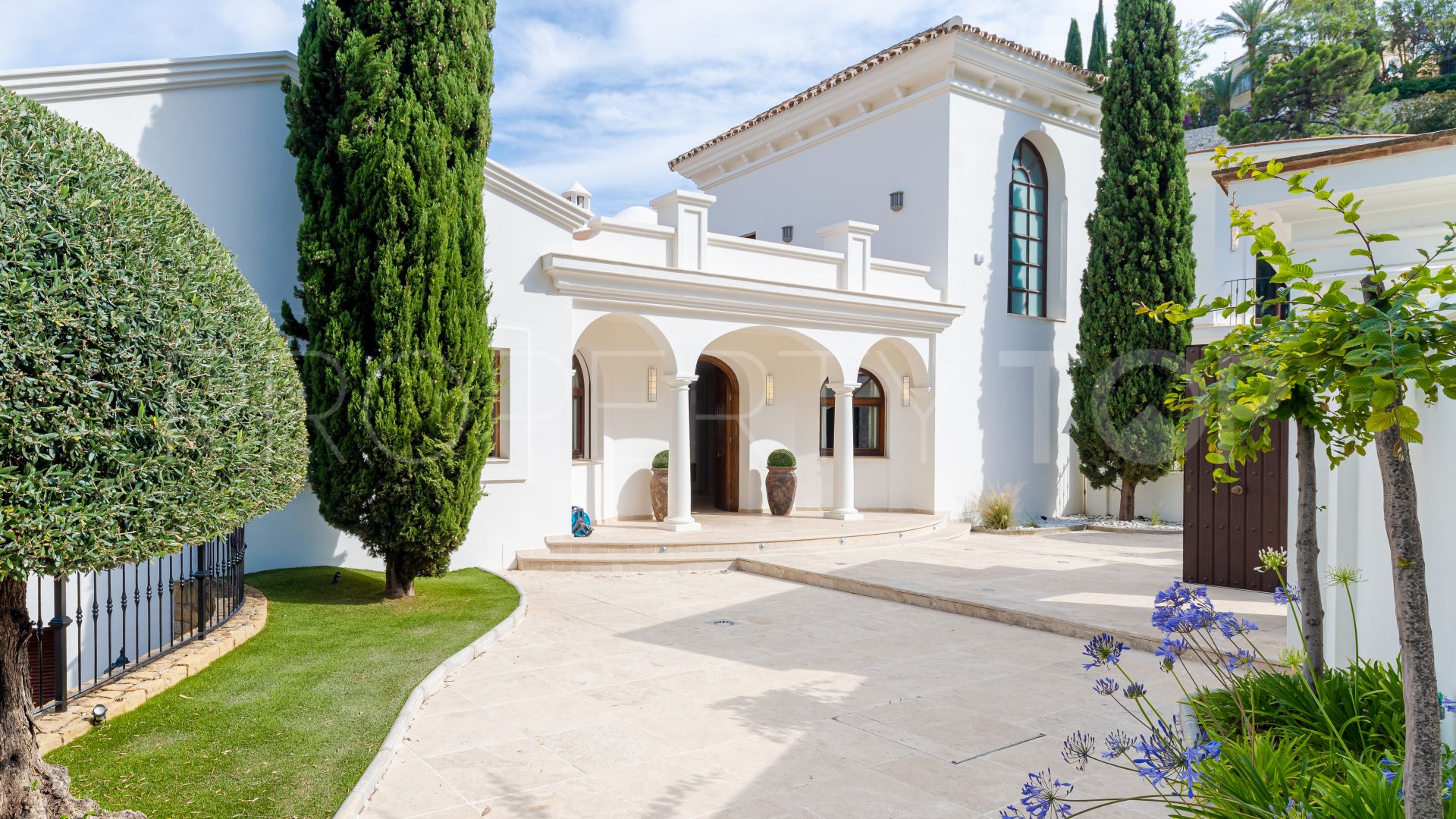 For sale villa in El Herrojo