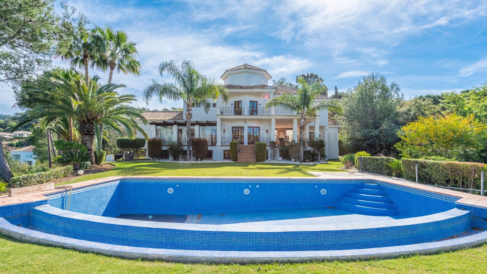 Classic Andalusian Villa La Zagaleta