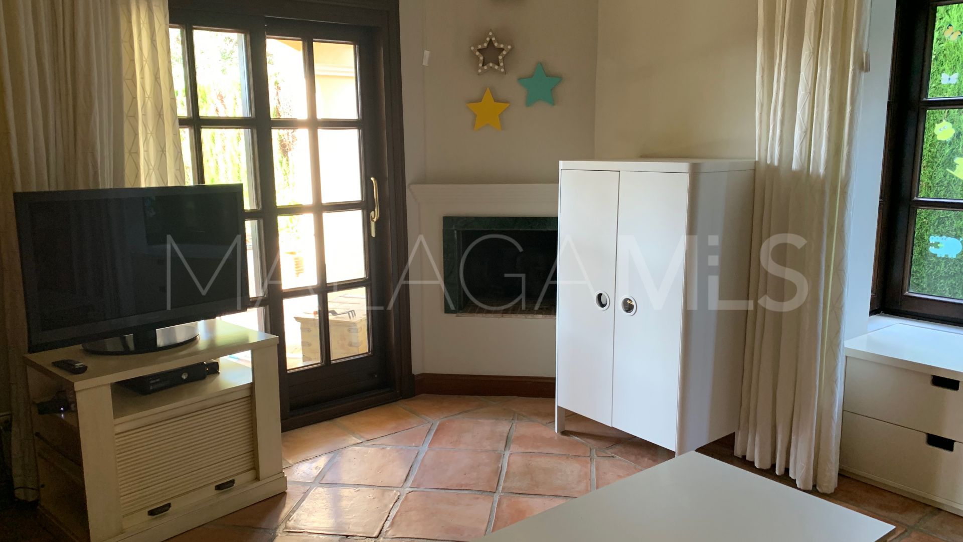 Villa for sale in Balcones de Sierra Blanca