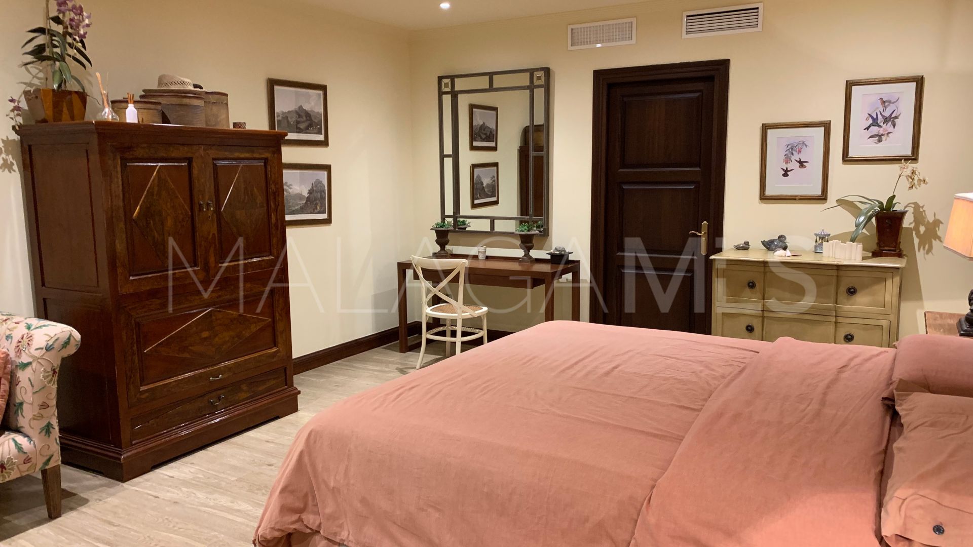 Villa for sale in Balcones de Sierra Blanca