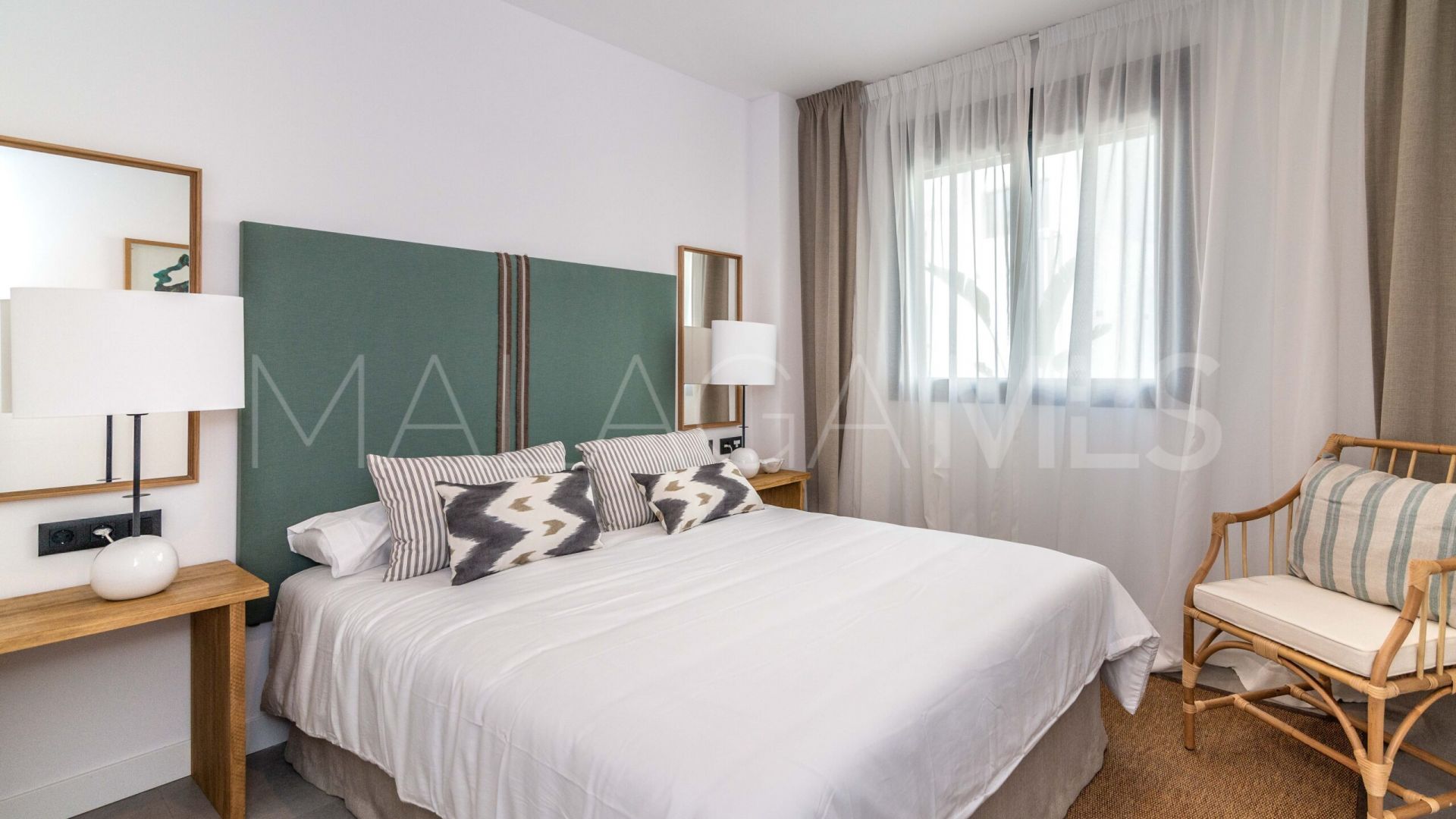 Duplex penthouse for sale in Estepona