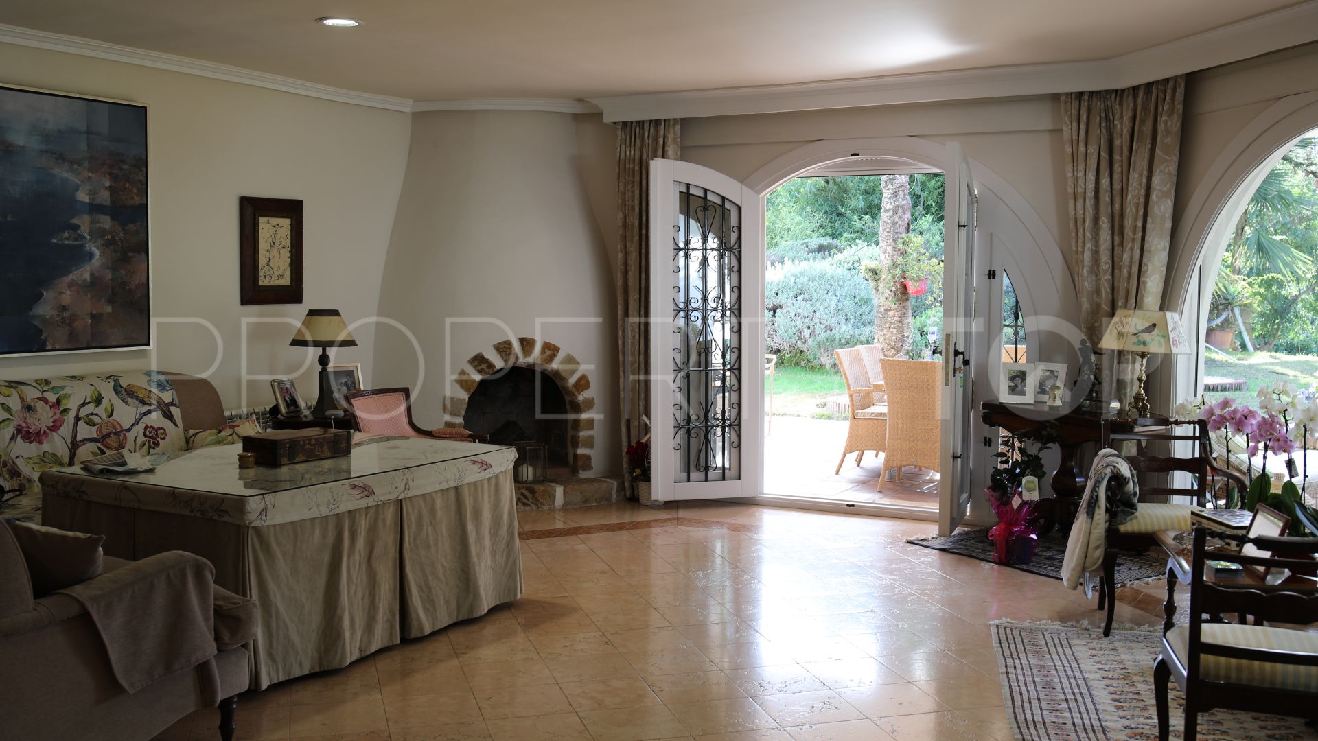 Se vende villa con 4 dormitorios en Rocio de Nagüeles