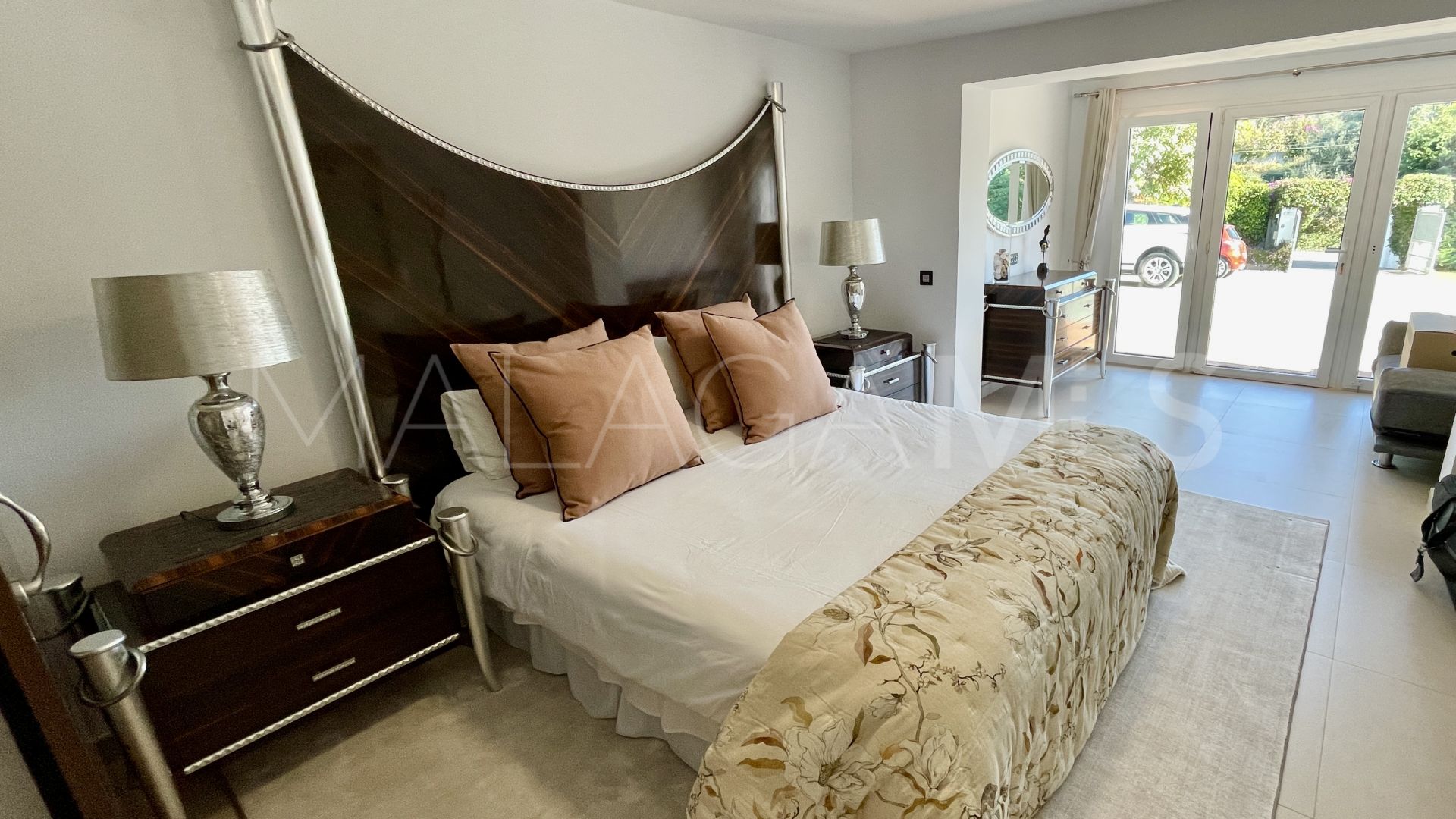 Villa for sale in San Pedro Playa