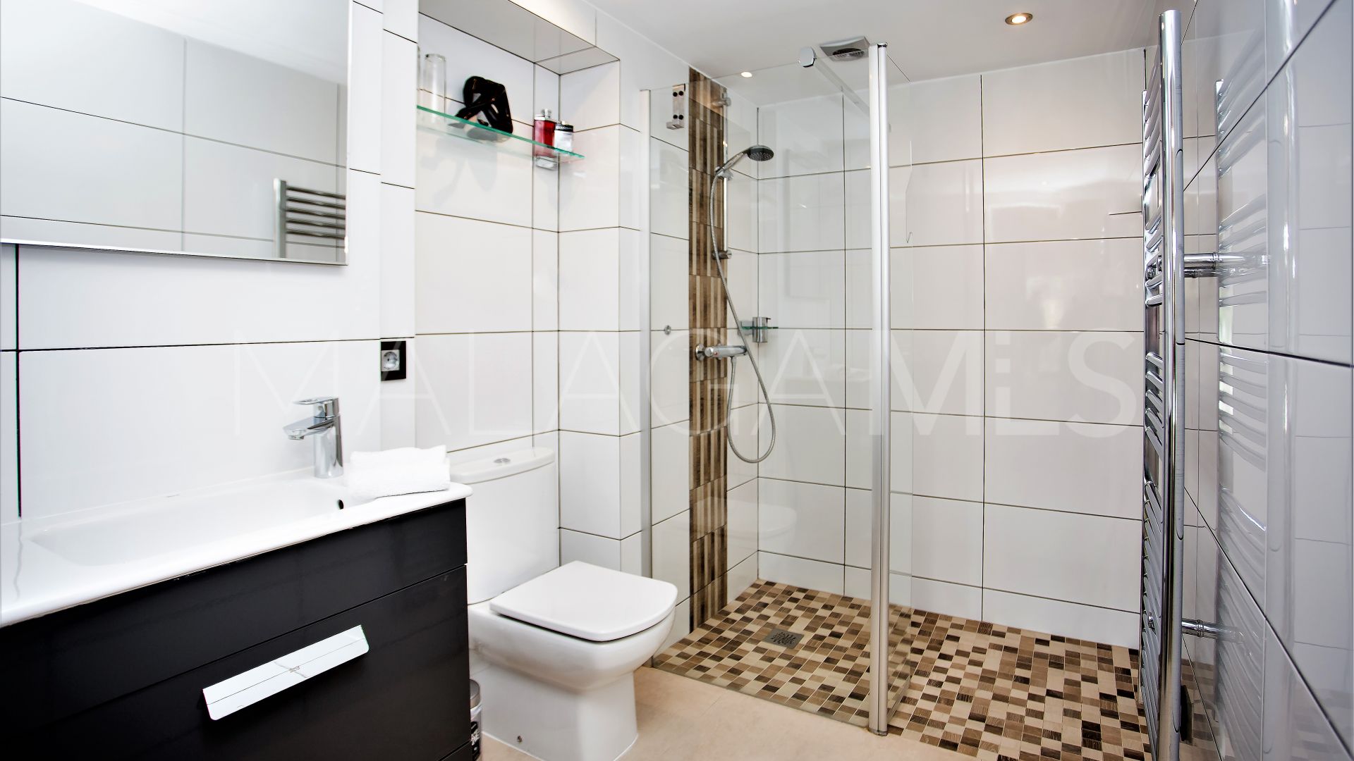 Villa for sale in San Pedro Playa