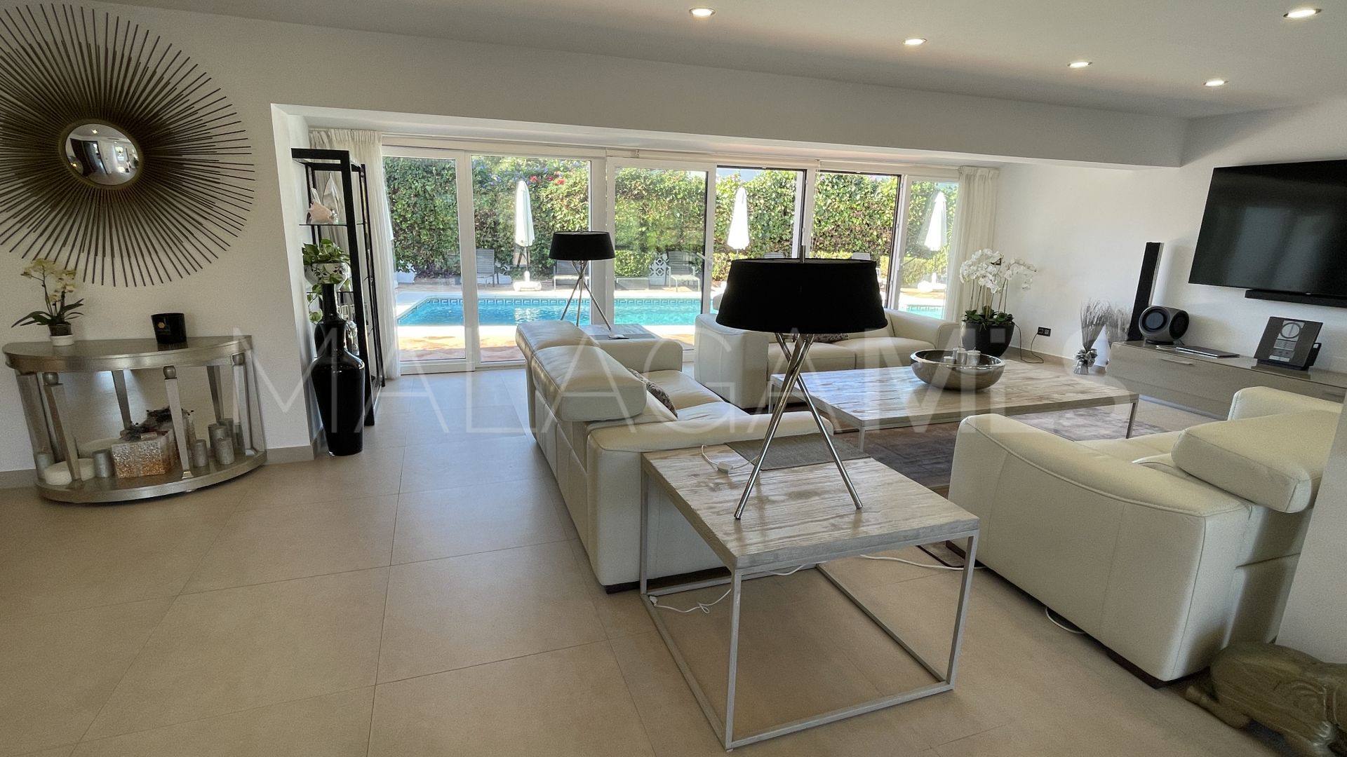 Villa for sale in San Pedro Playa