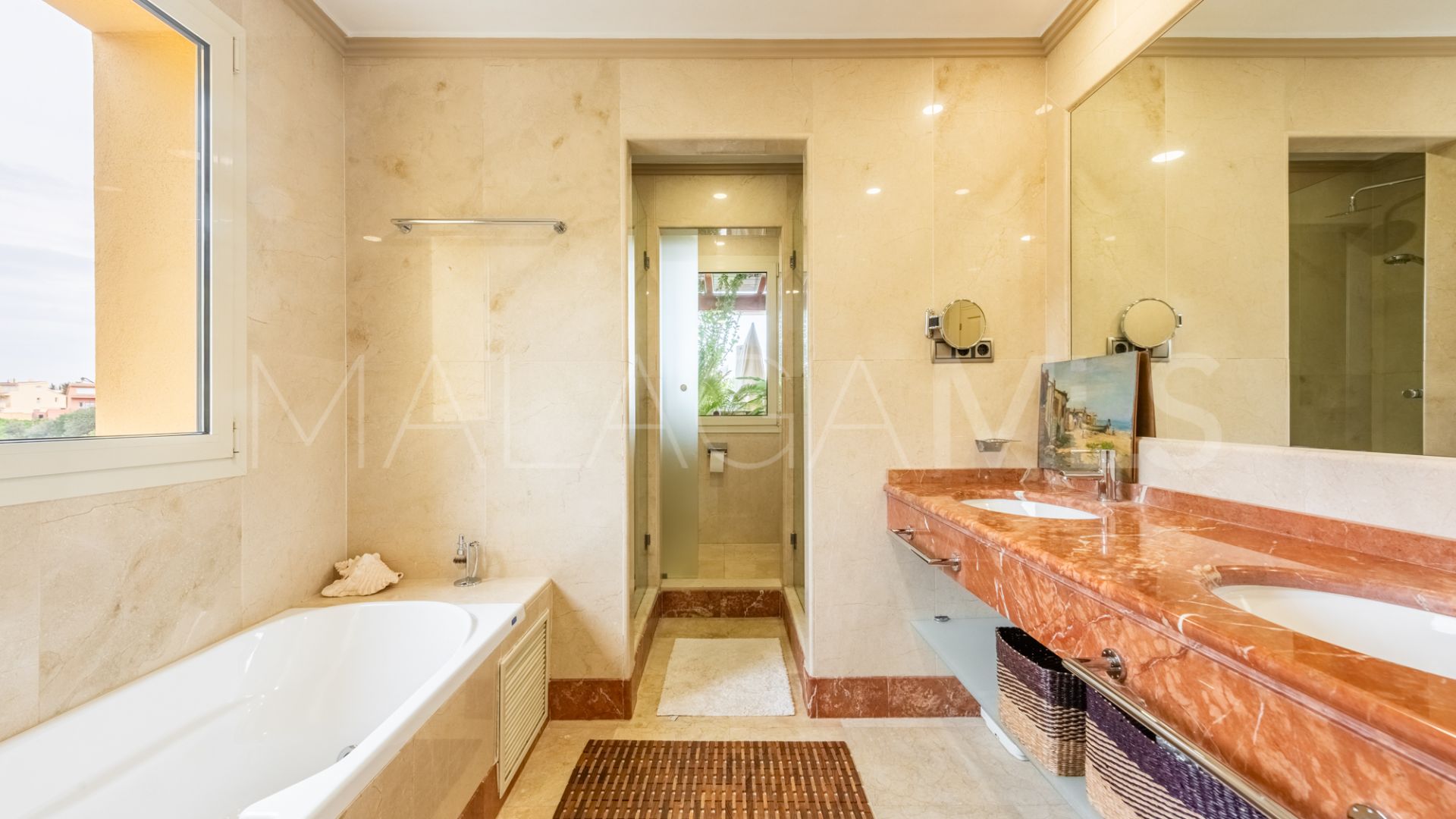 Atico duplex for sale in Condado de Sierra Blanca de 3 bedrooms