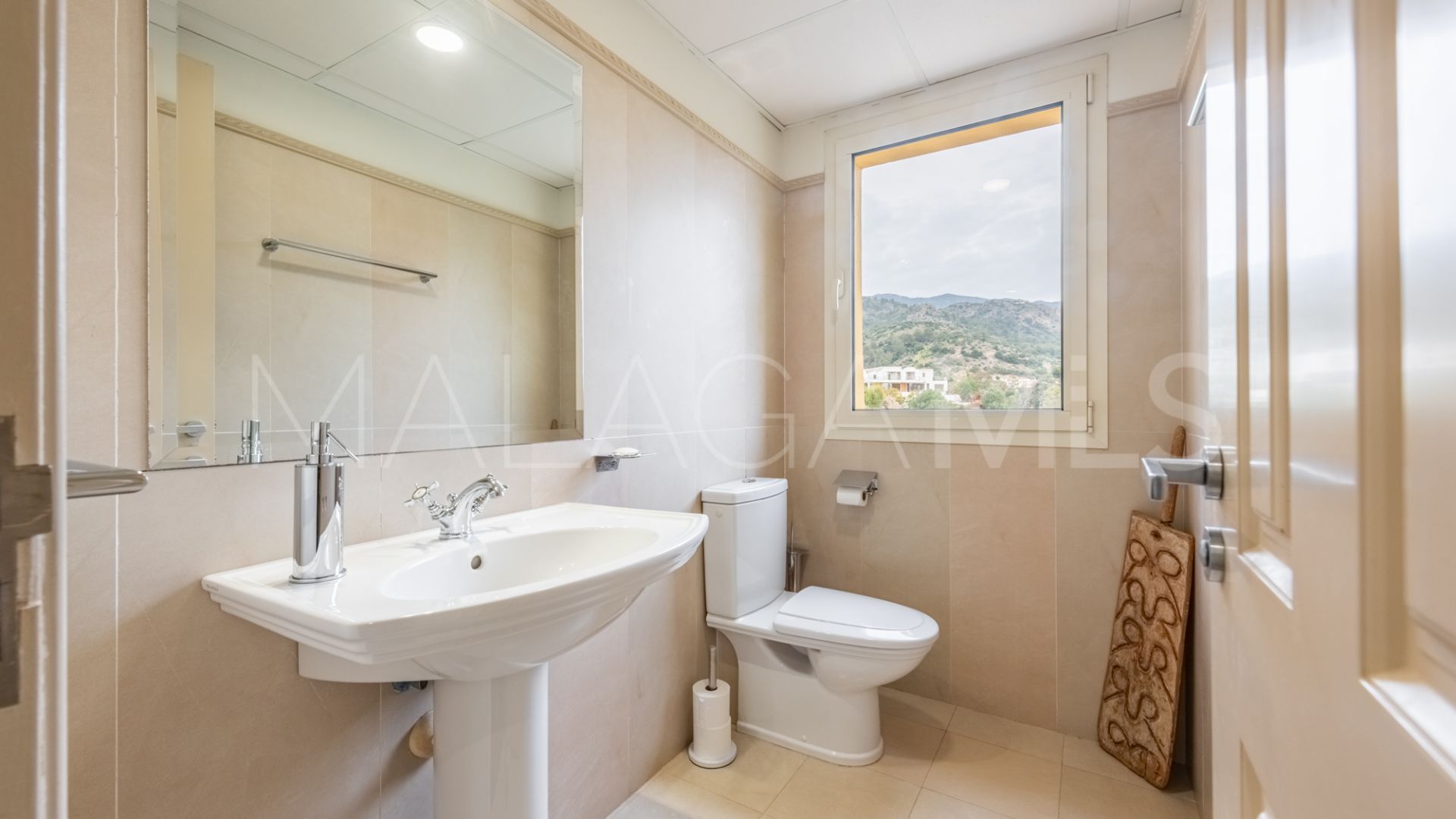 Atico duplex for sale in Condado de Sierra Blanca de 3 bedrooms