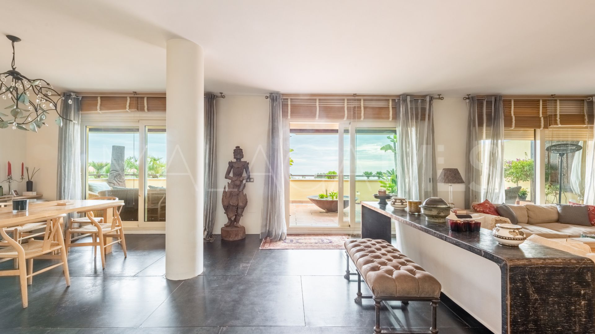 Atico duplex for sale in Condado de Sierra Blanca de 3 bedrooms