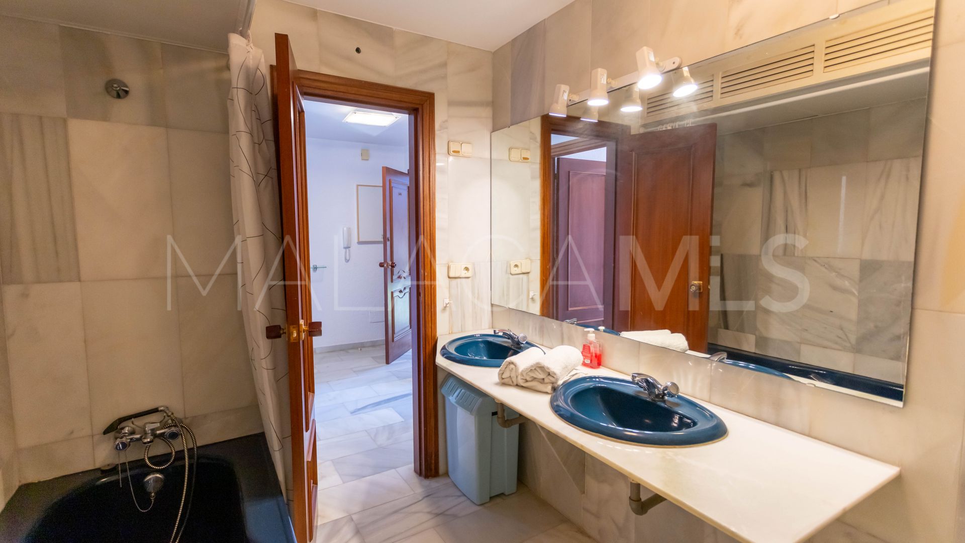 Tvåvånings takvåning for sale in Marbella - Puerto Banus