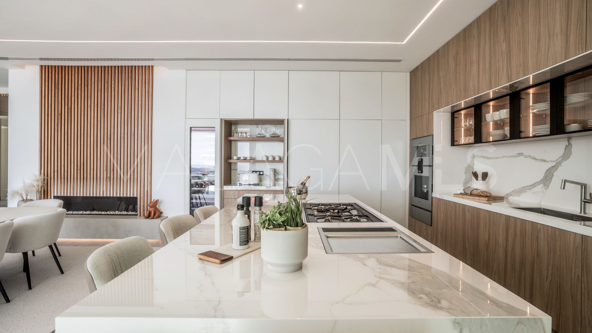 The Hills 6 bedrooms villa for sale