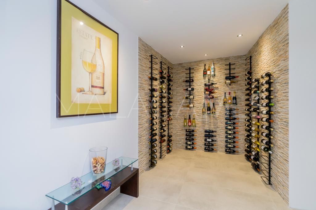 Villa for sale in Atalaya Golf