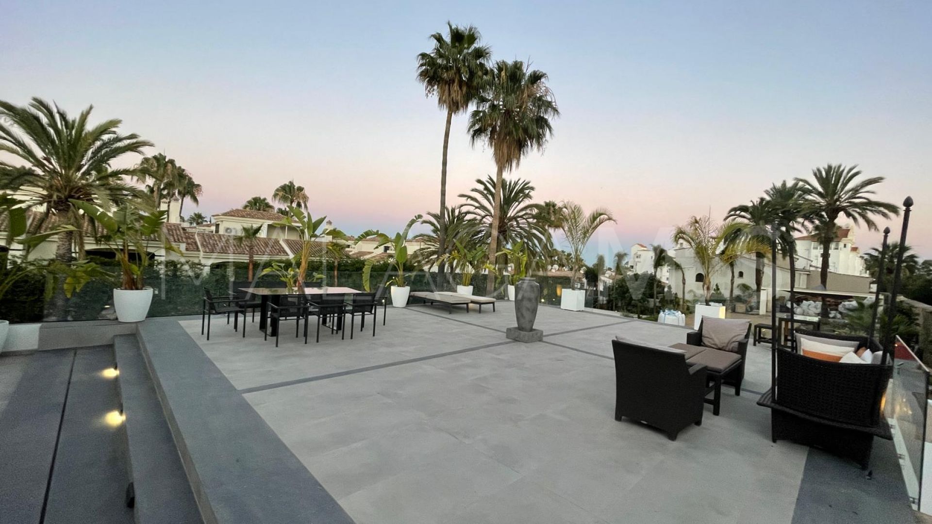 Villa for sale in Atalaya Golf
