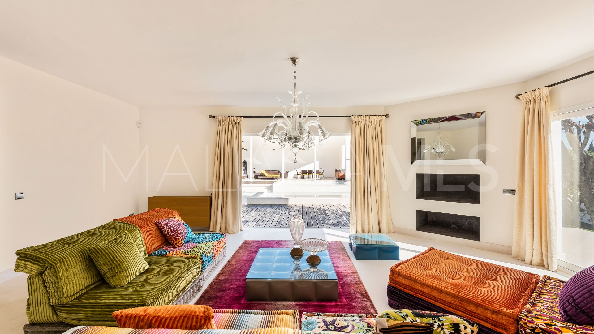 Villa for sale in Guadalmina Alta