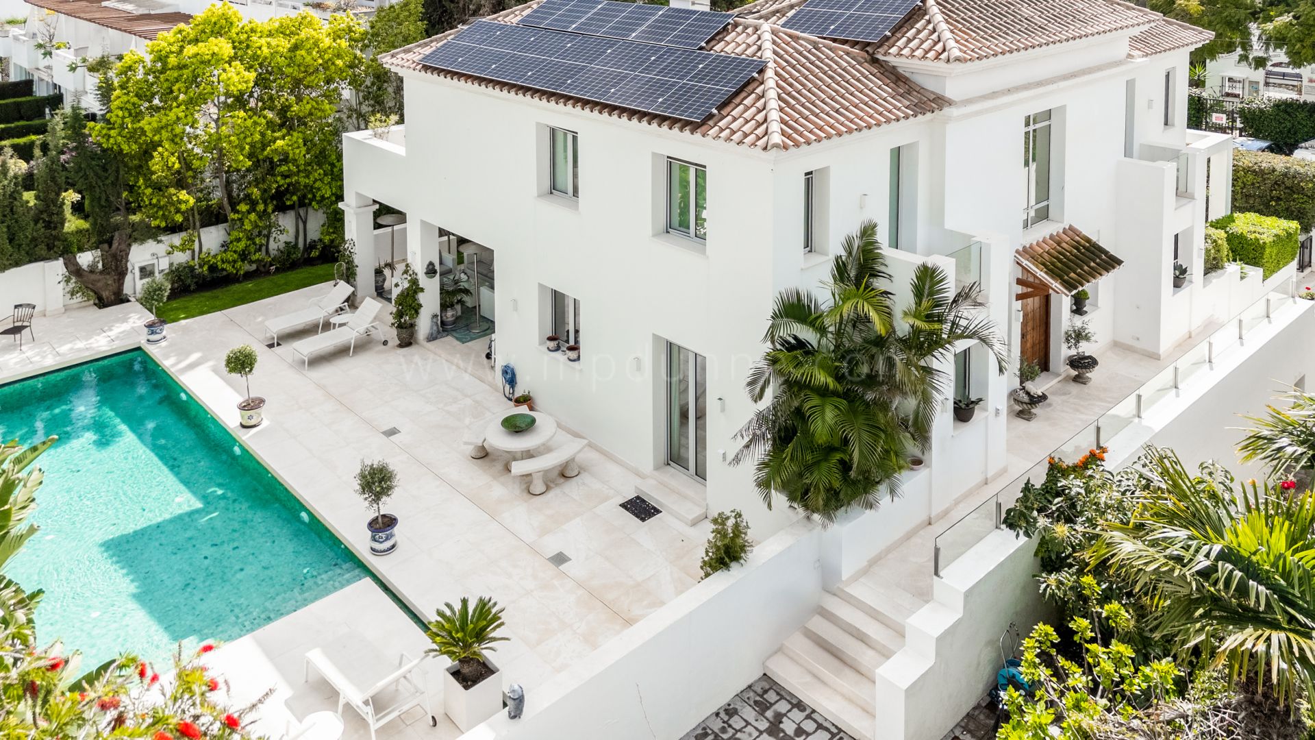 Villa à vendre proche plage à Cortijo Blanco, San Pedro de Alcántara