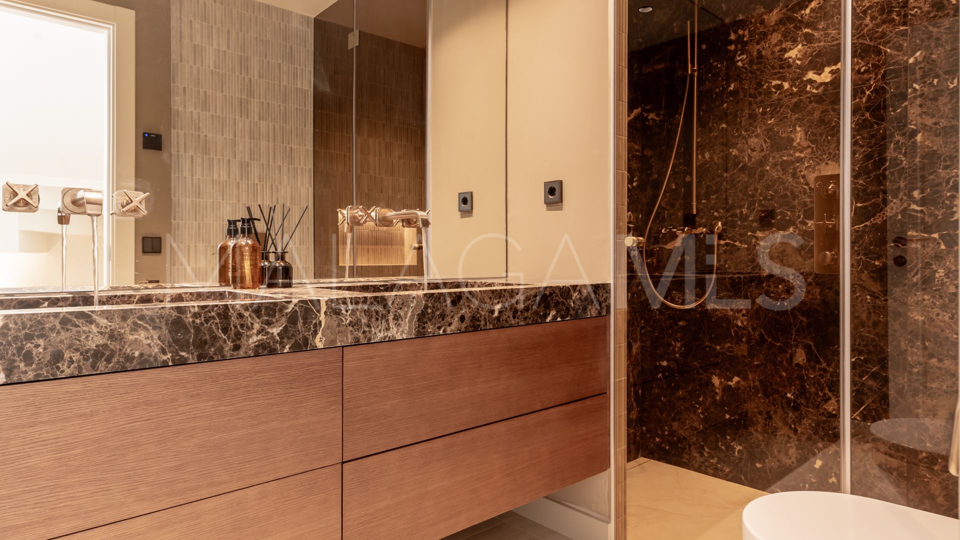 Maison de ville for sale in Monte Marbella Club