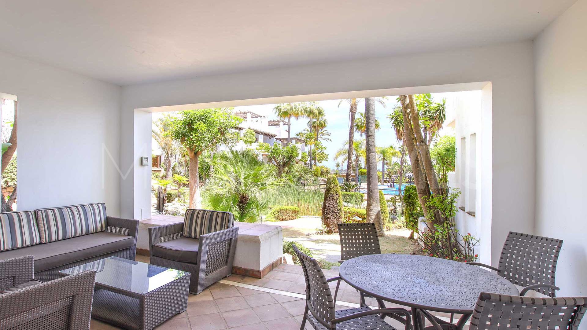 For sale Mirador del Paraiso town house