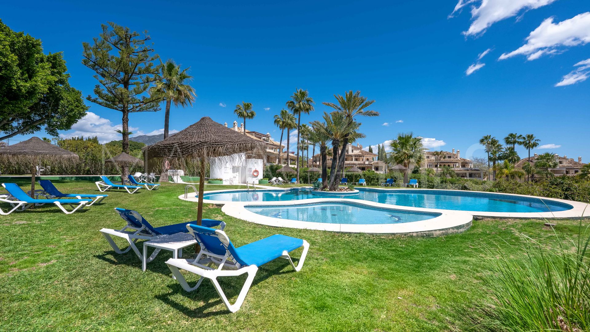 Lägenhet for sale in Las Brisas
