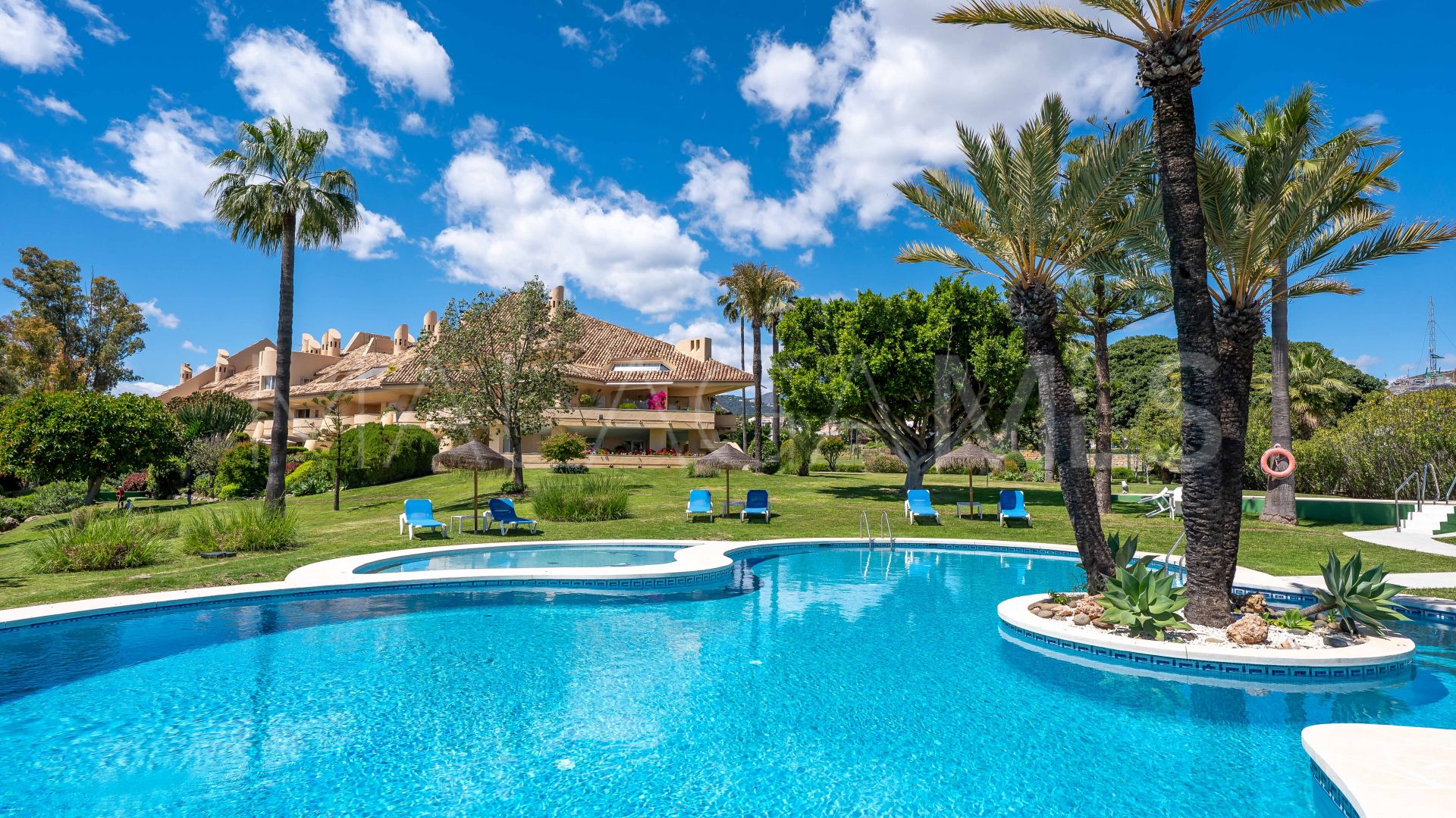 Lägenhet for sale in Las Brisas