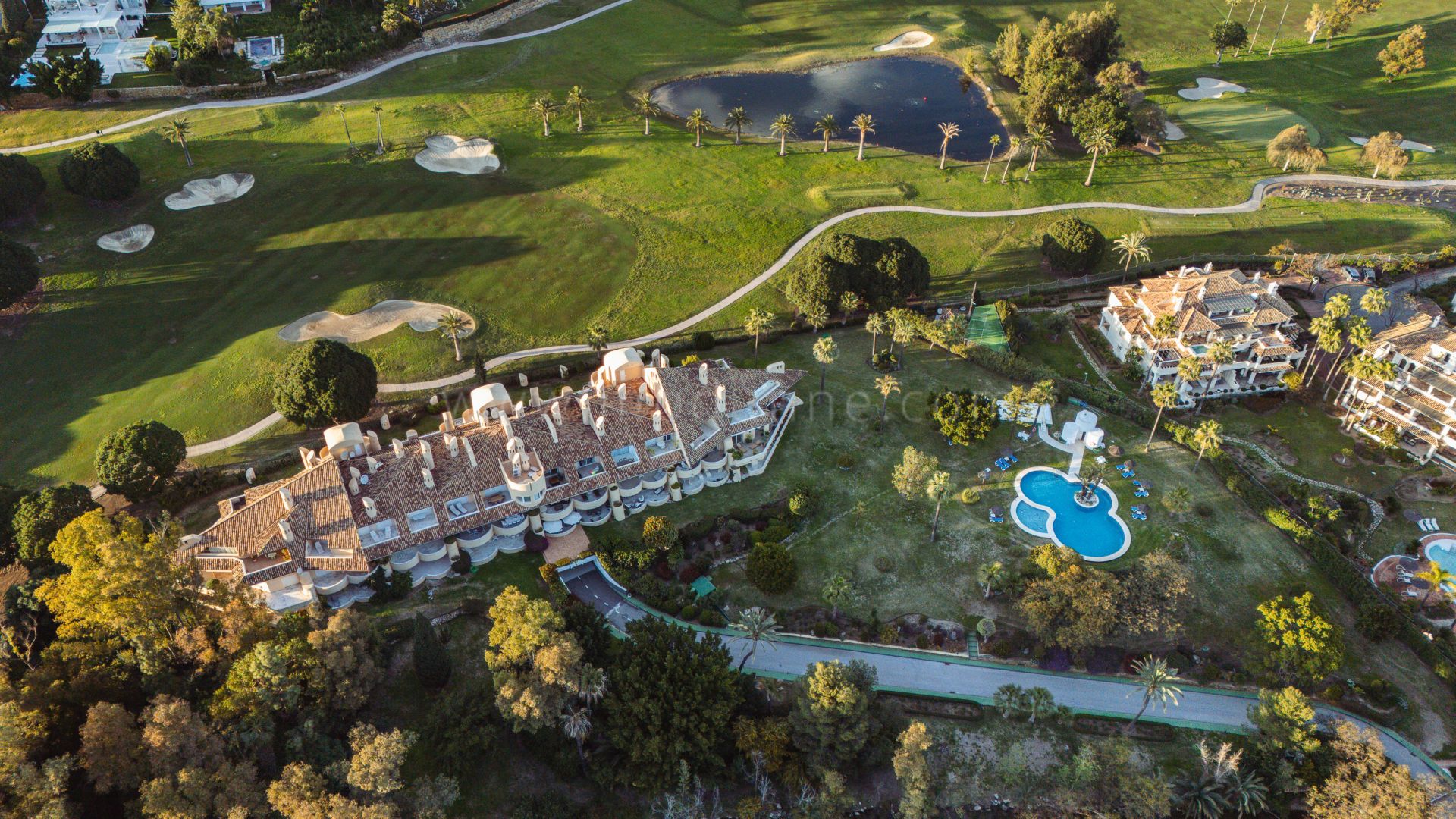 Vierzimmerwohnung mit Golfblick in Las Brisas