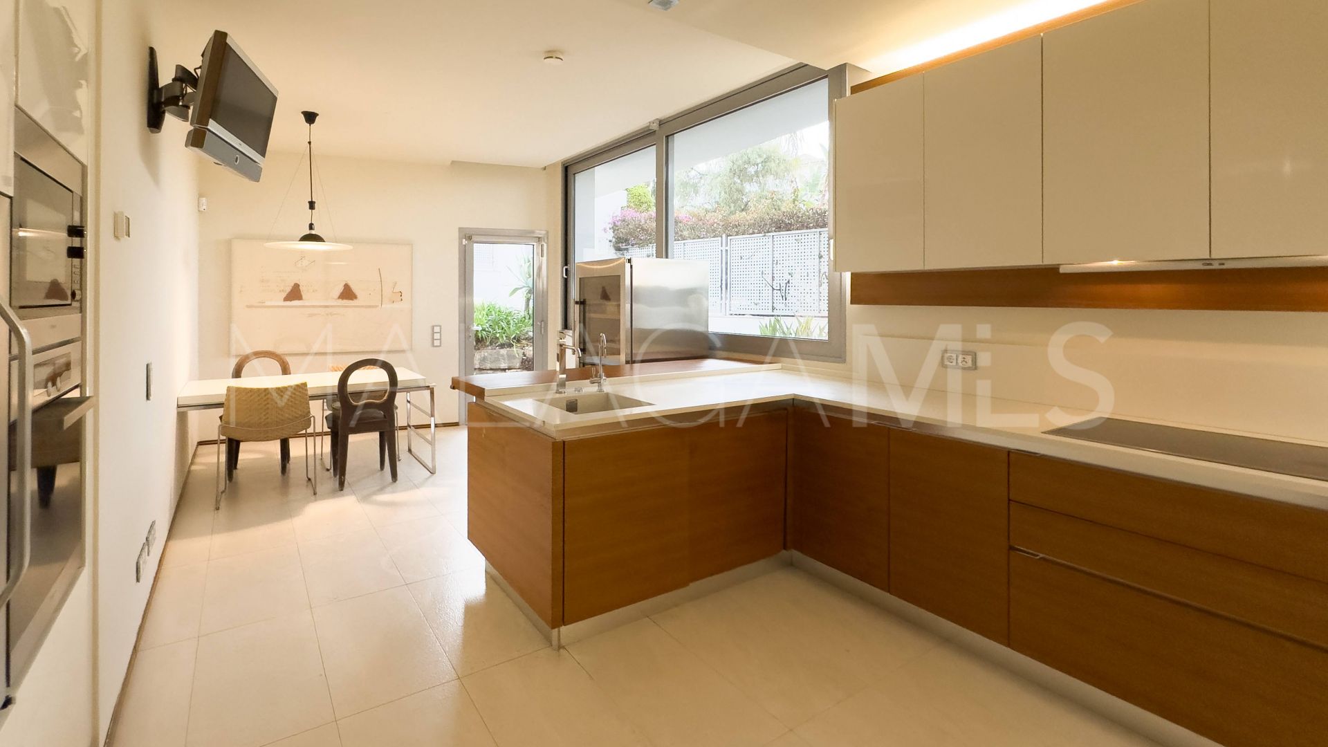 Semi detached house in Meisho Hills for sale