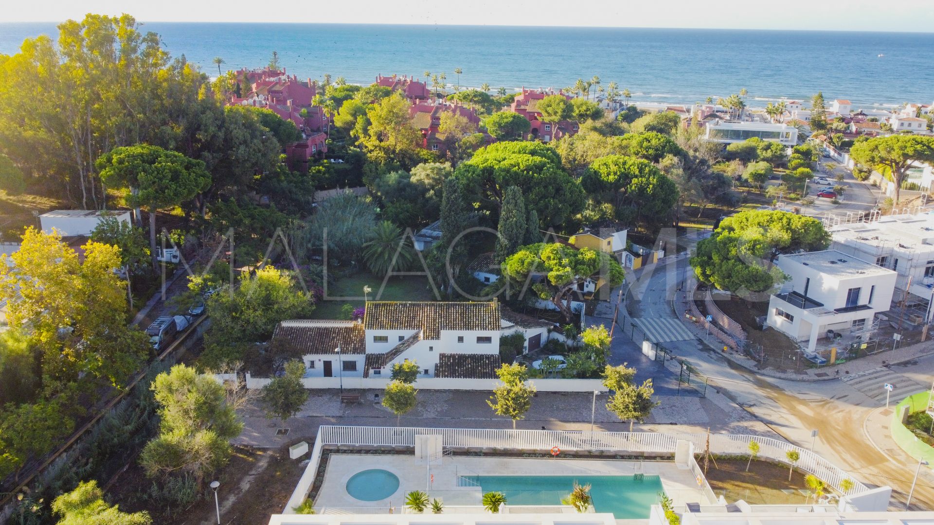 Markplanslägenhet for sale in Estrella del Mar
