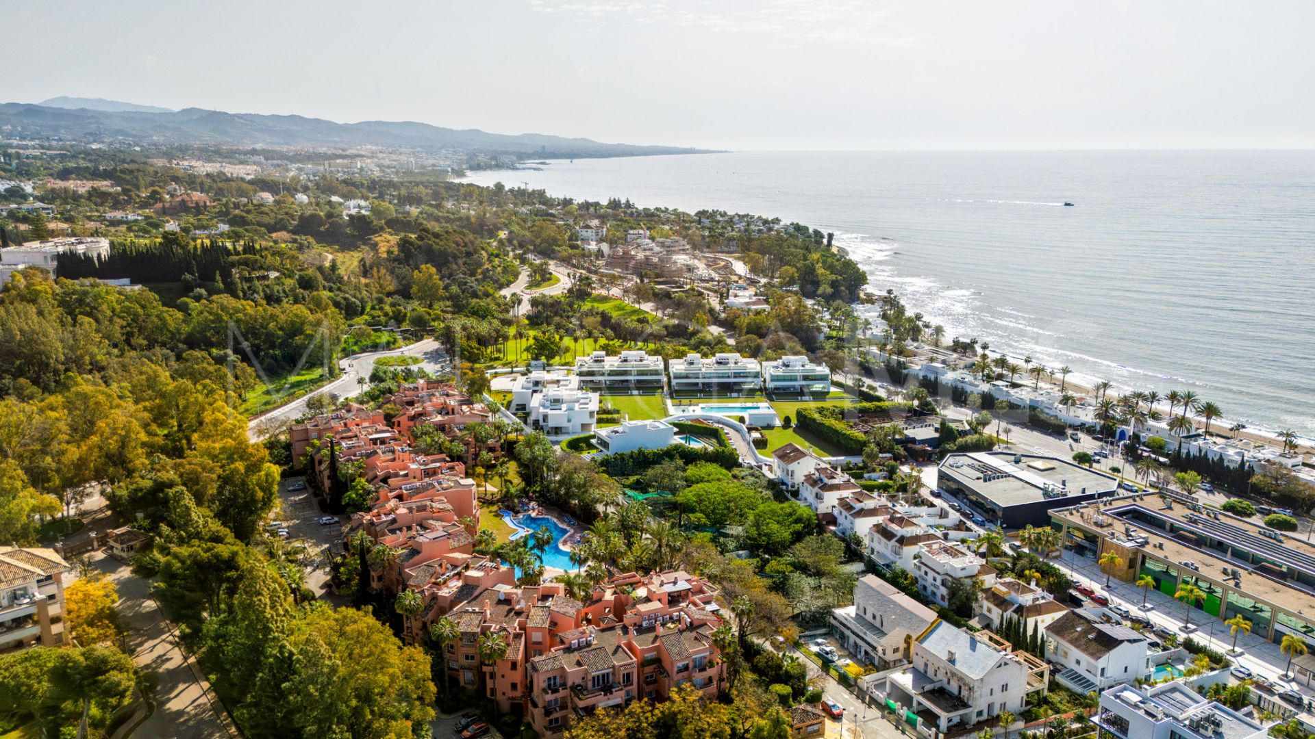 For sale apartment in Oasis de Marbella