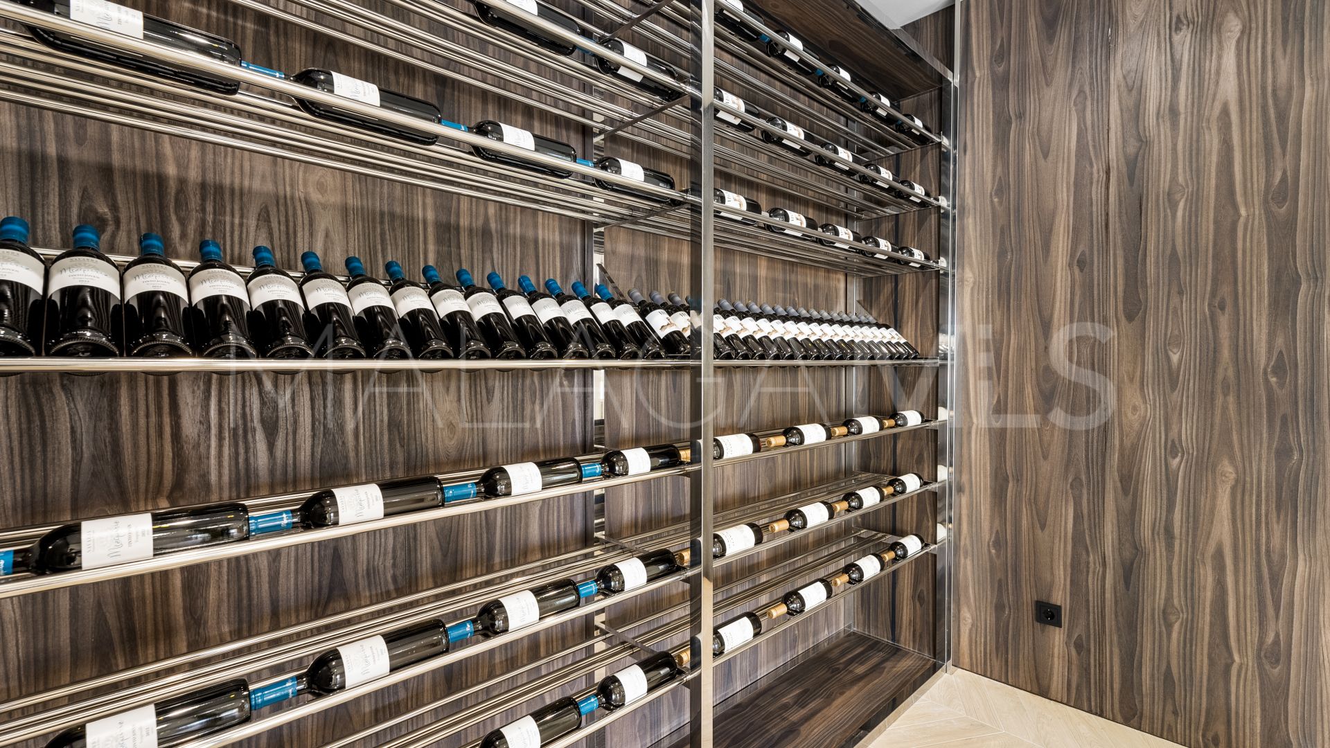 6 bedrooms villa for sale in Los Flamingos