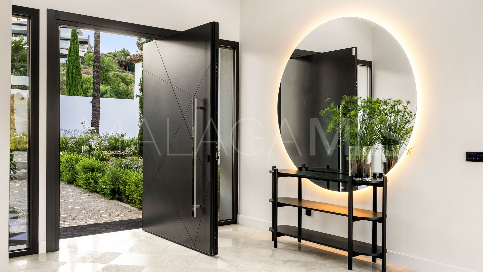 6 bedrooms villa for sale in Los Flamingos